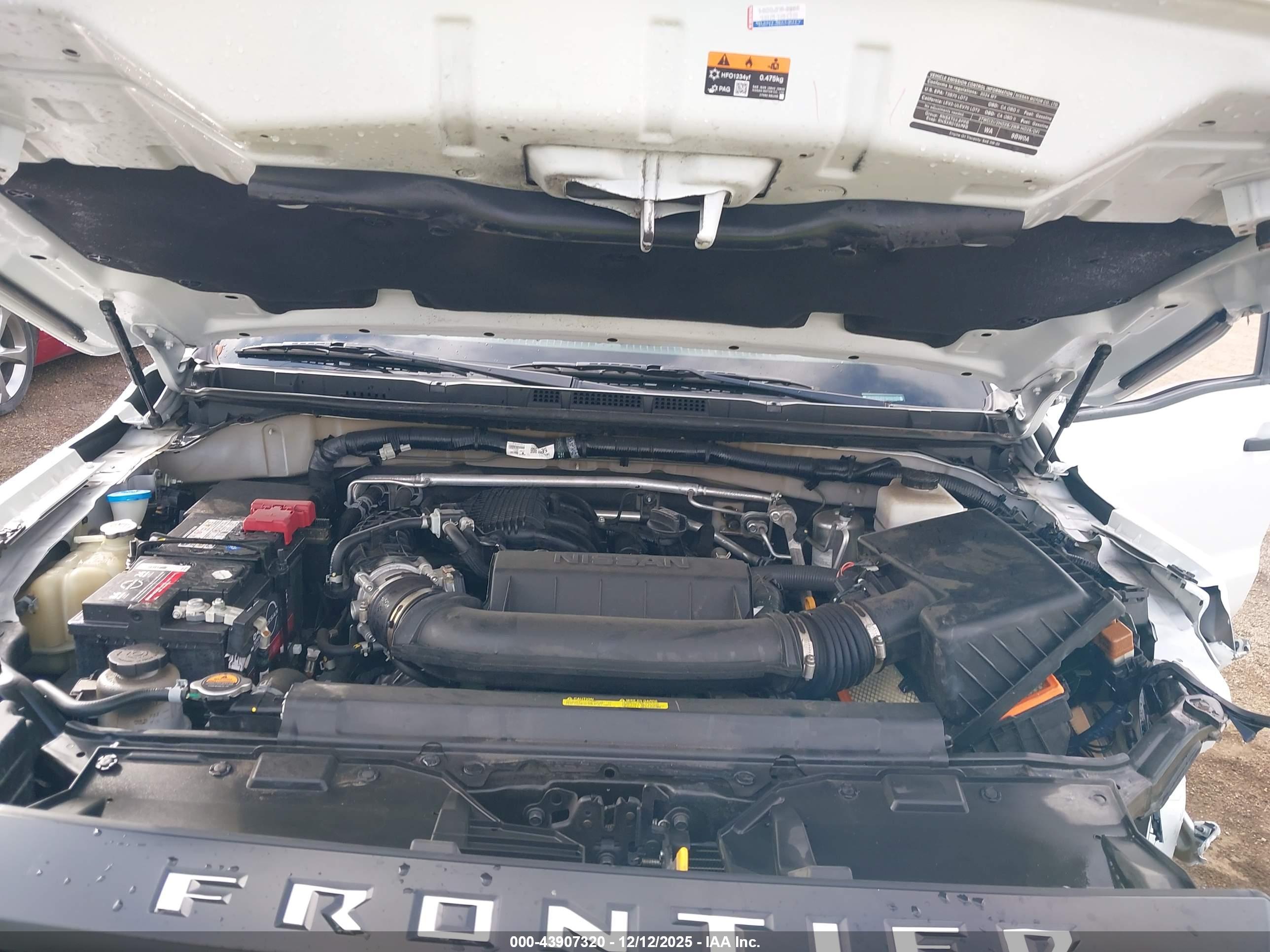 NISSAN FRONTIER image 10