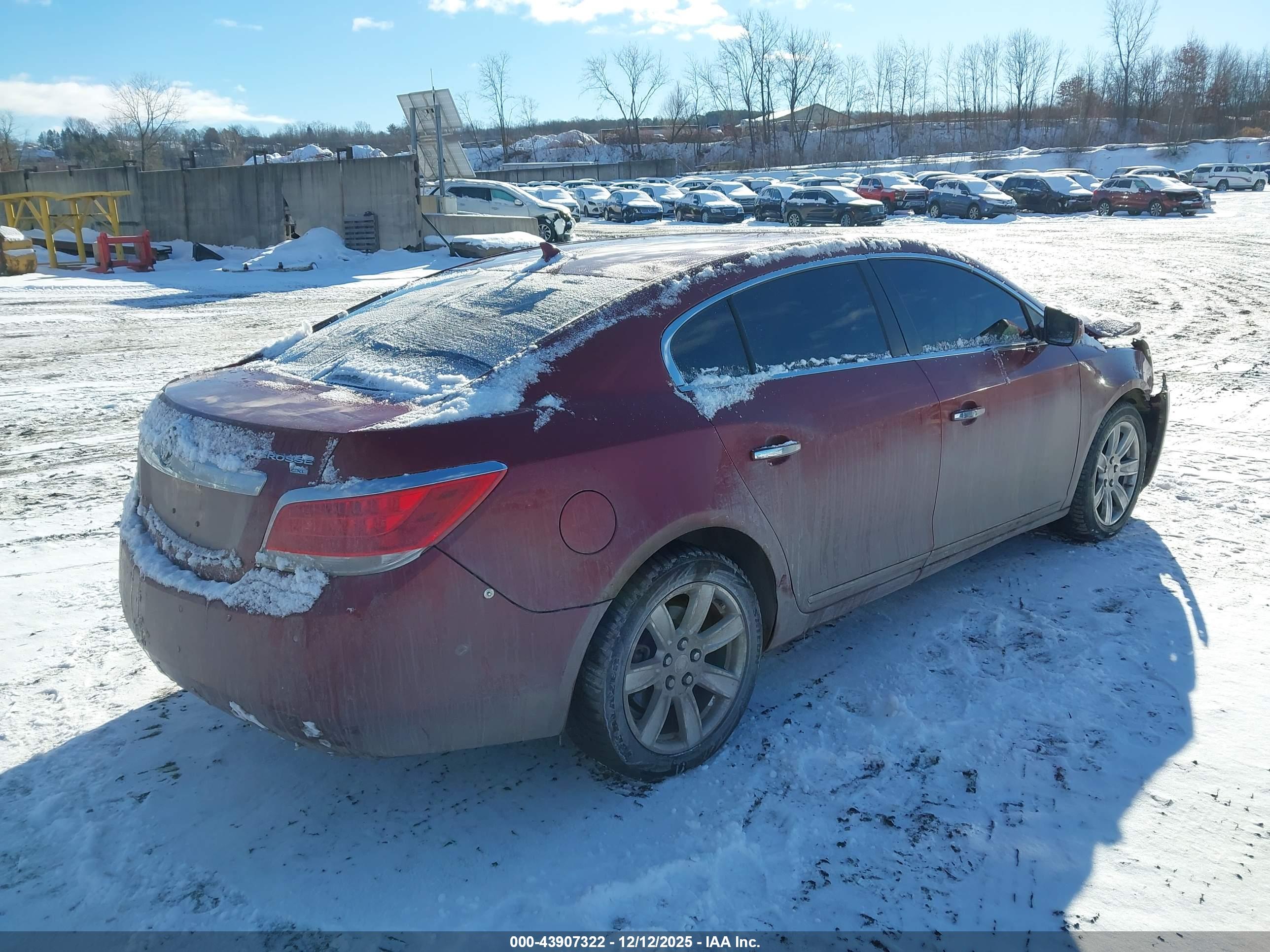 BUICK LACROSSE image 4