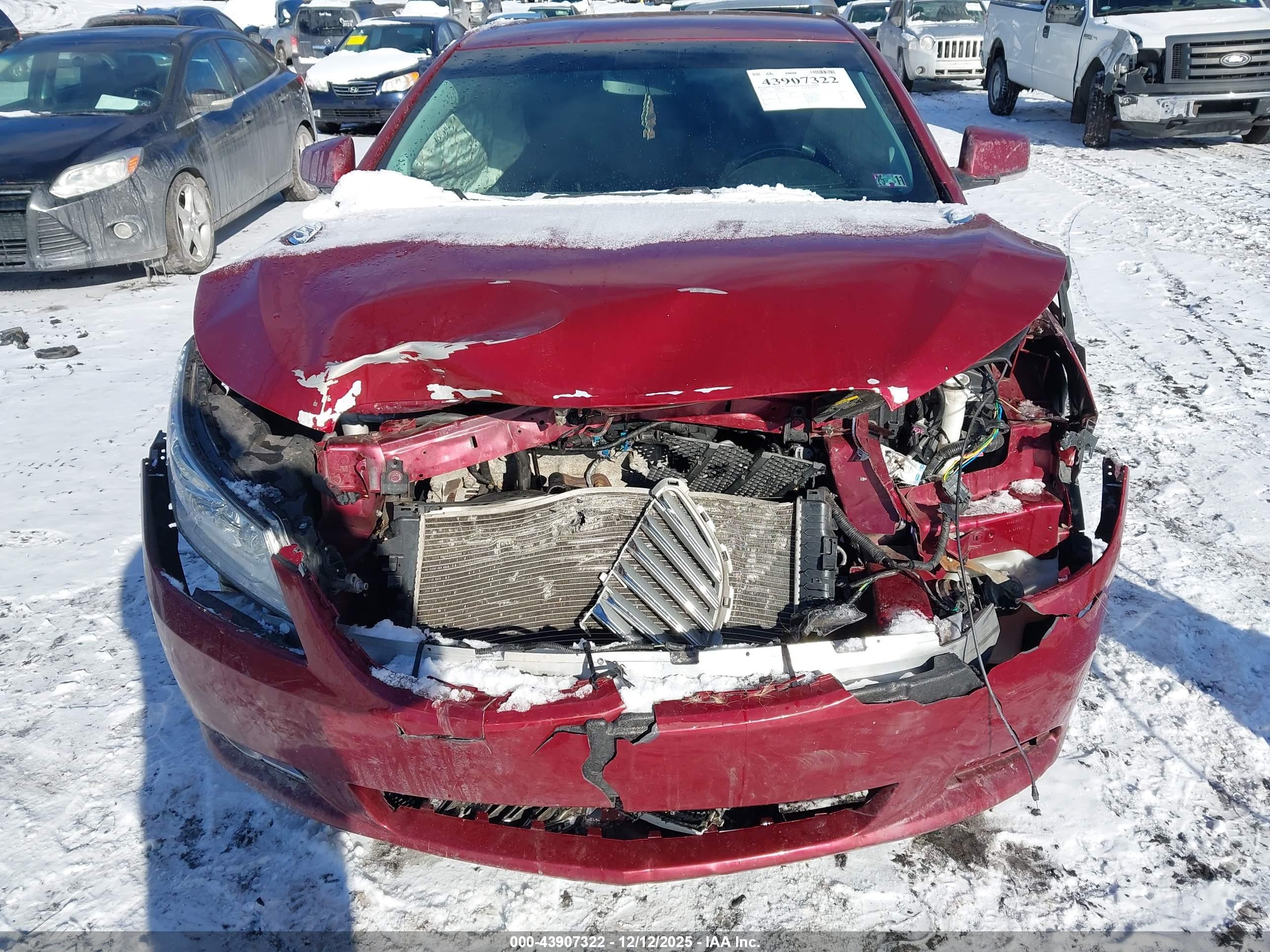 BUICK LACROSSE image 6