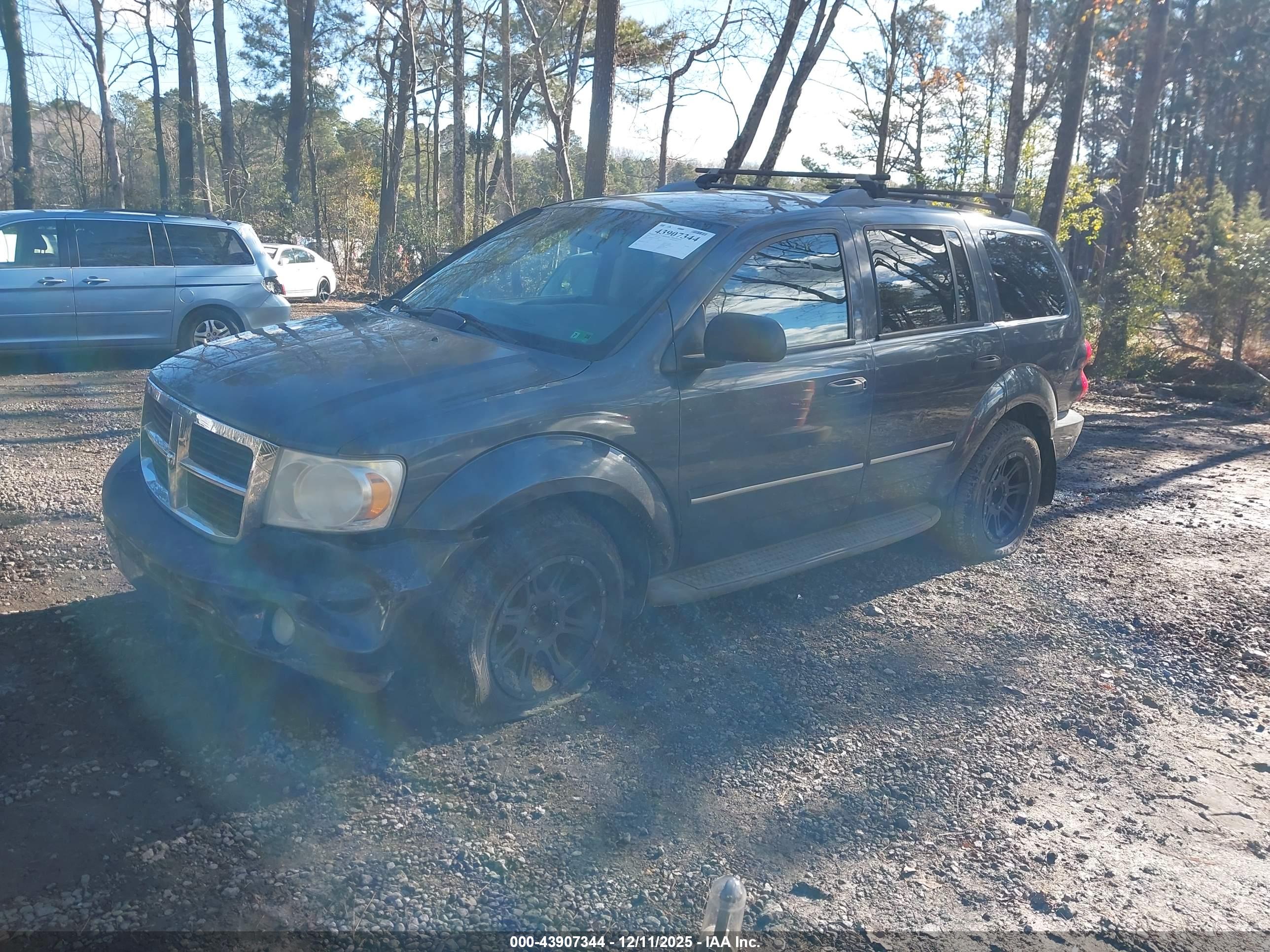 DODGE DURANGO image 2