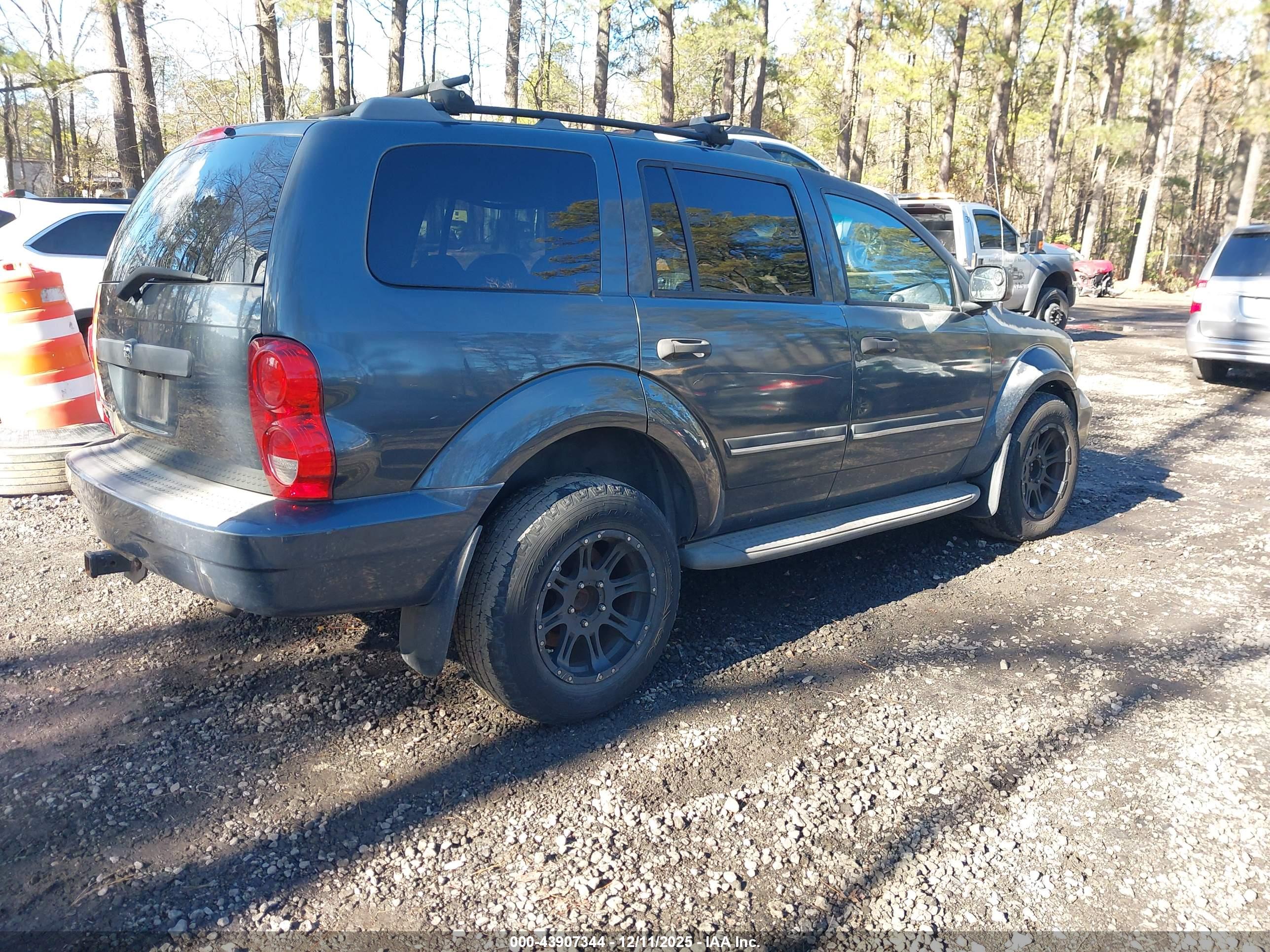 DODGE DURANGO image 4