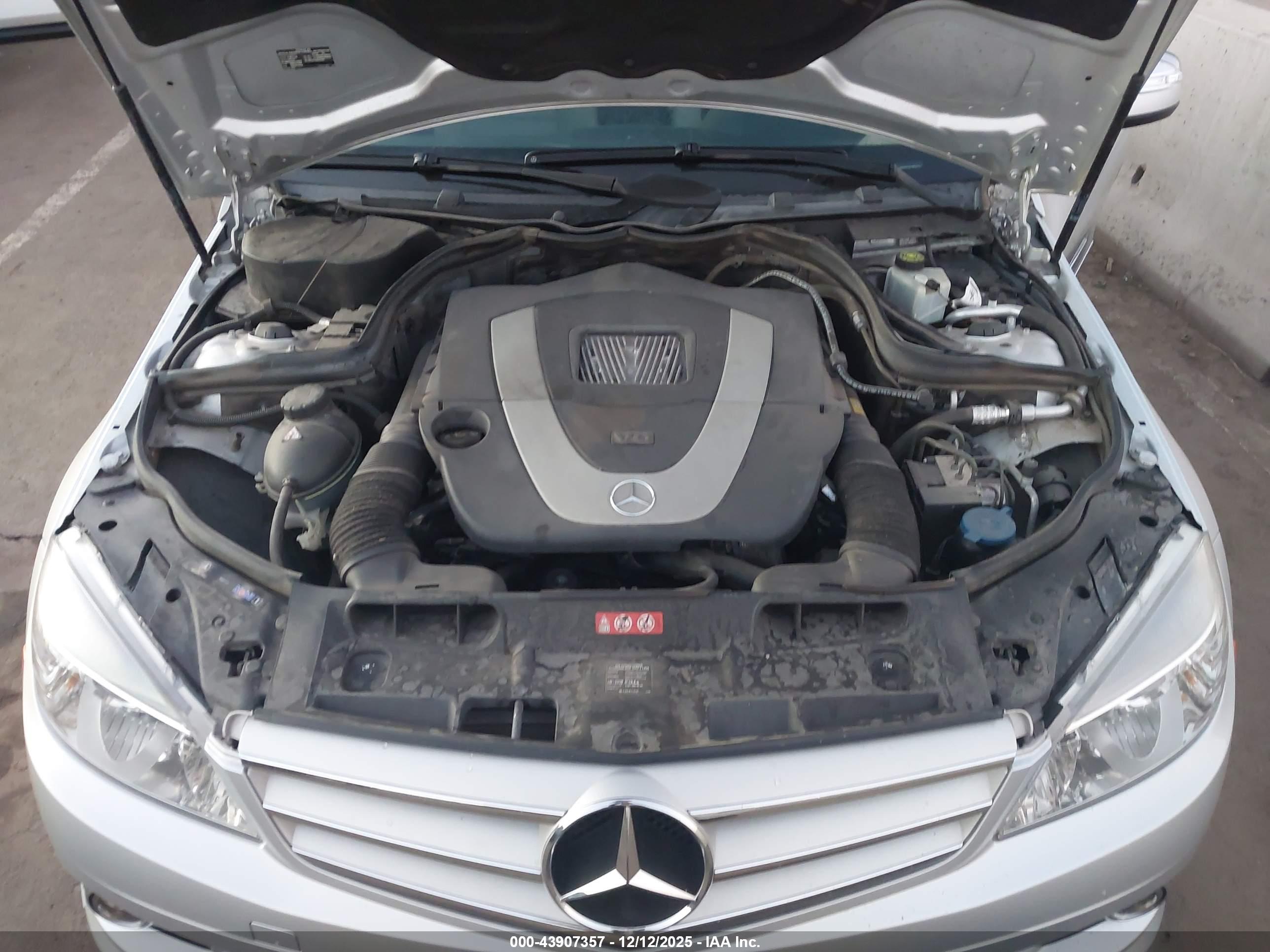 MERCEDES-BENZ C image 10