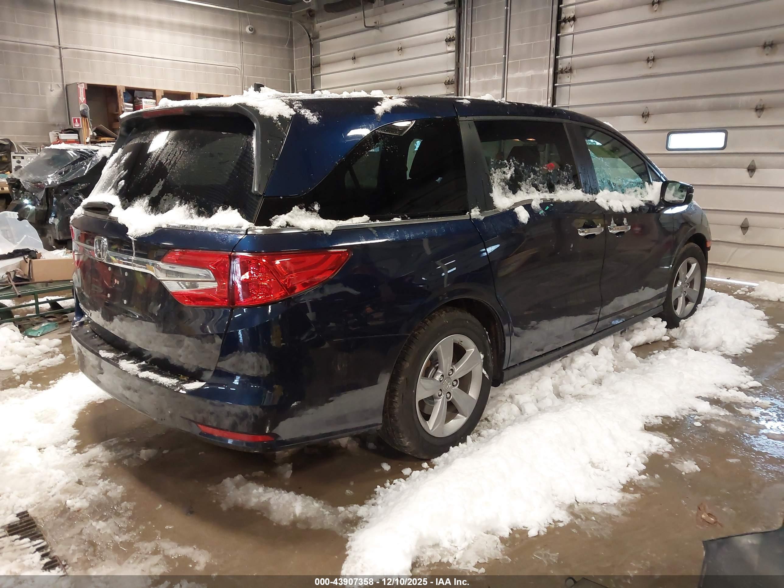 HONDA ODYSSEY image 4