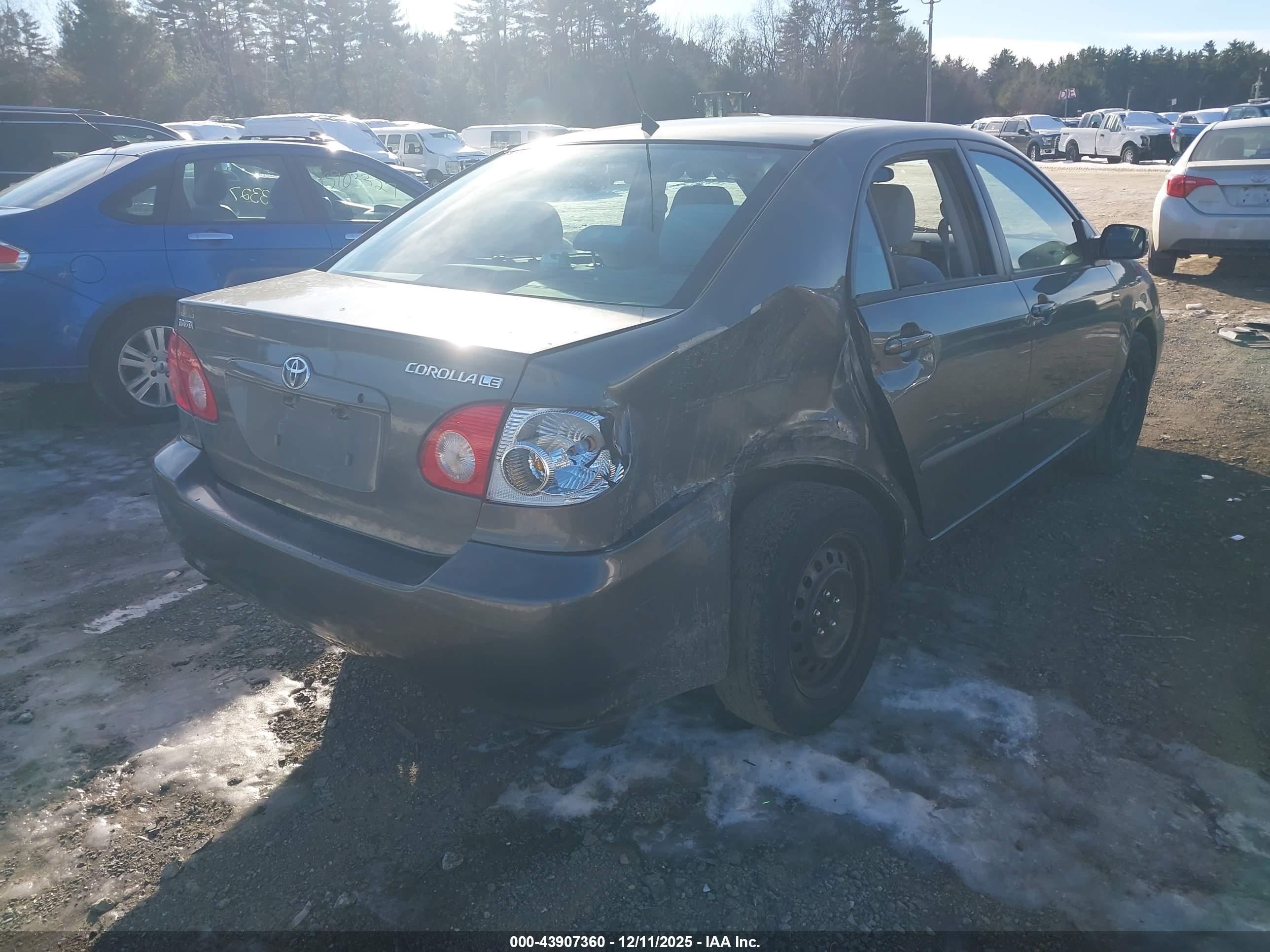 TOYOTA COROLLA image 4