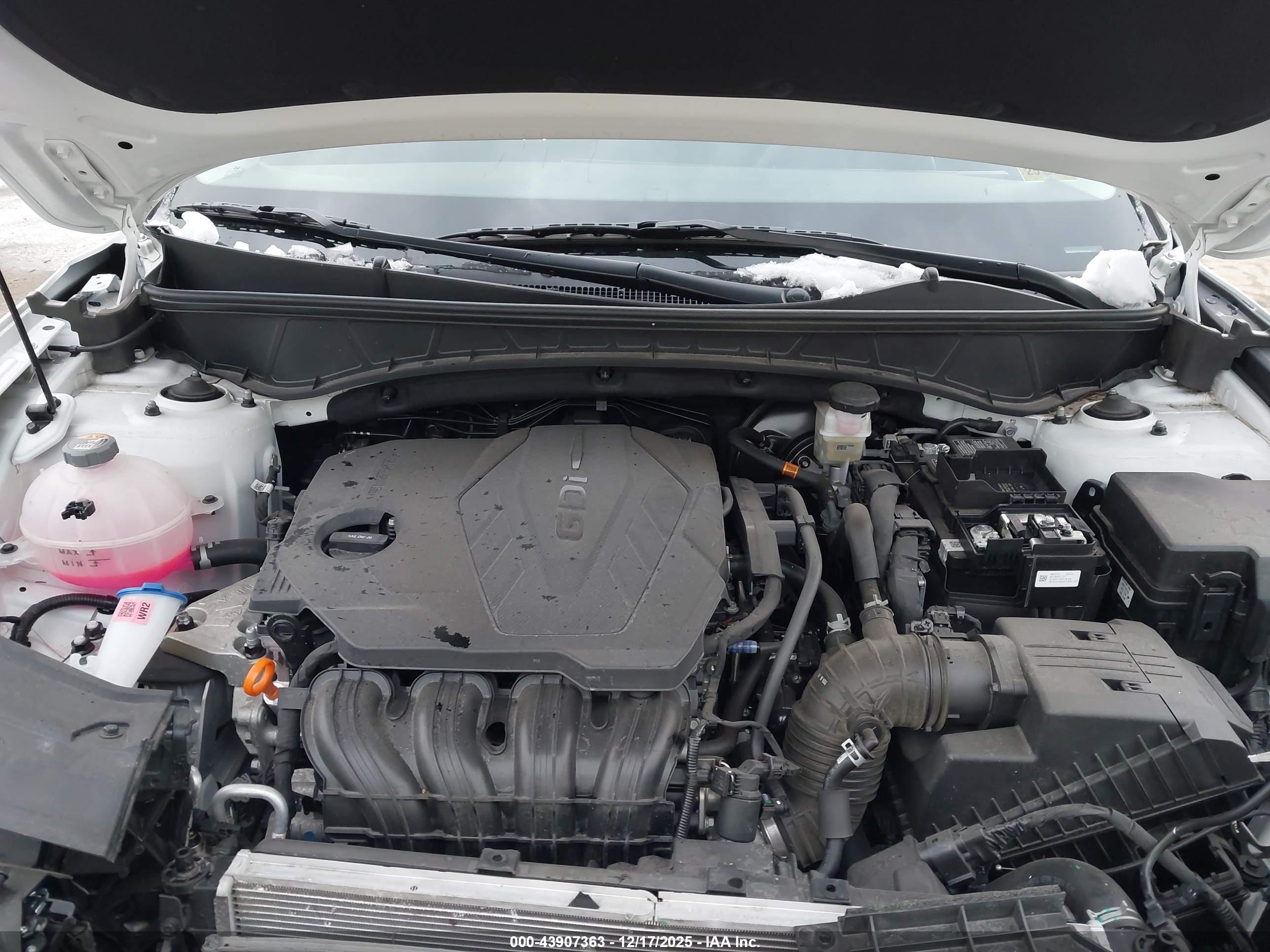 HYUNDAI TUCSON image 10