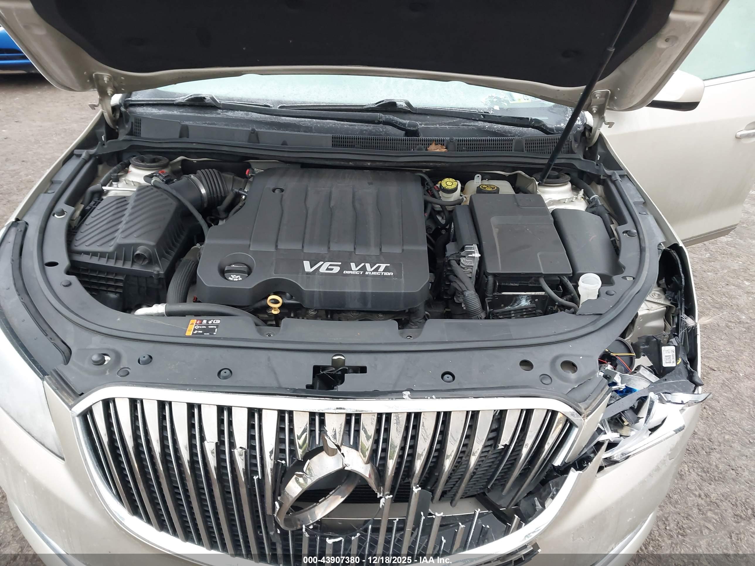 BUICK LACROSSE image 10