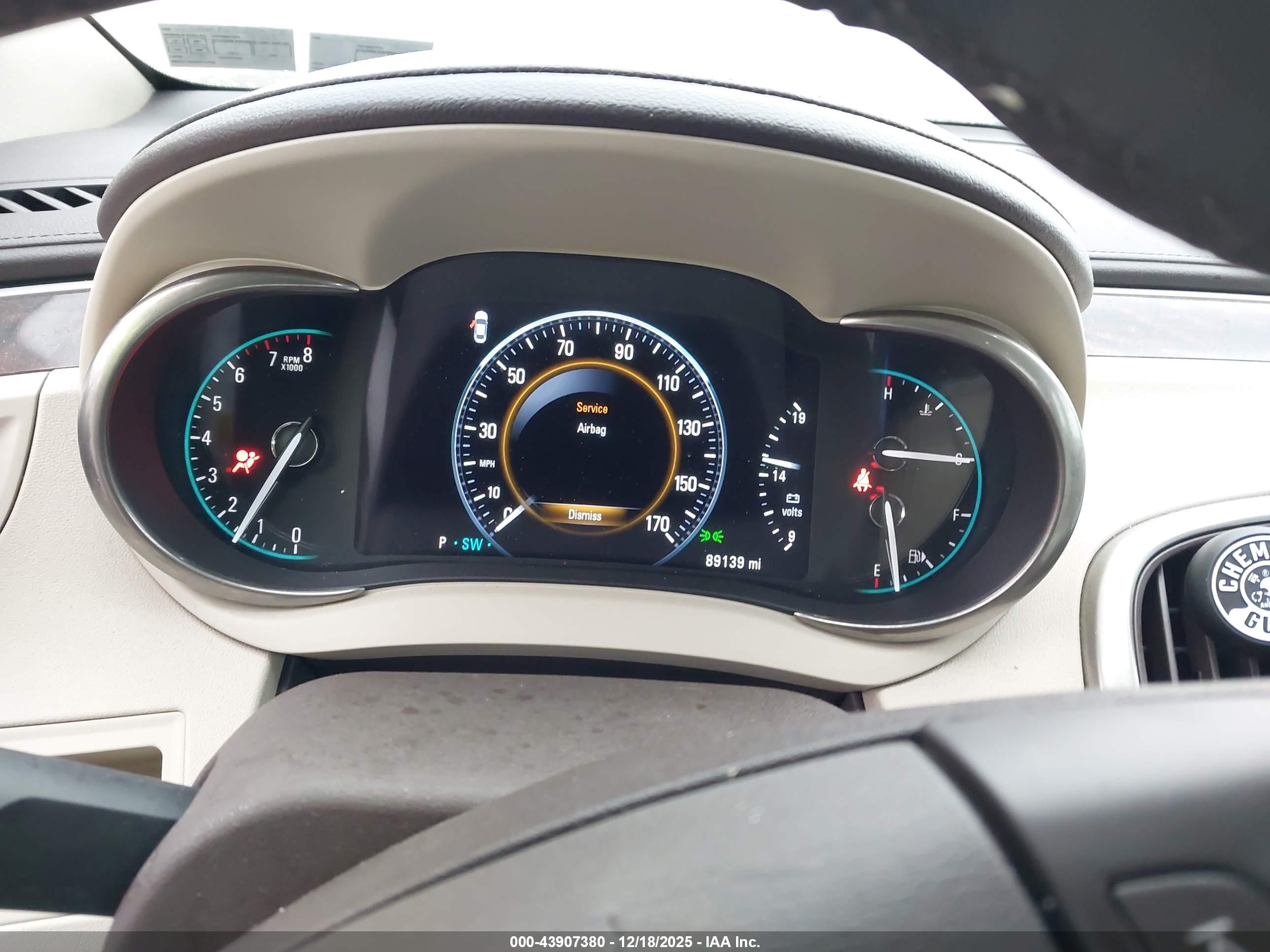 BUICK LACROSSE image 7