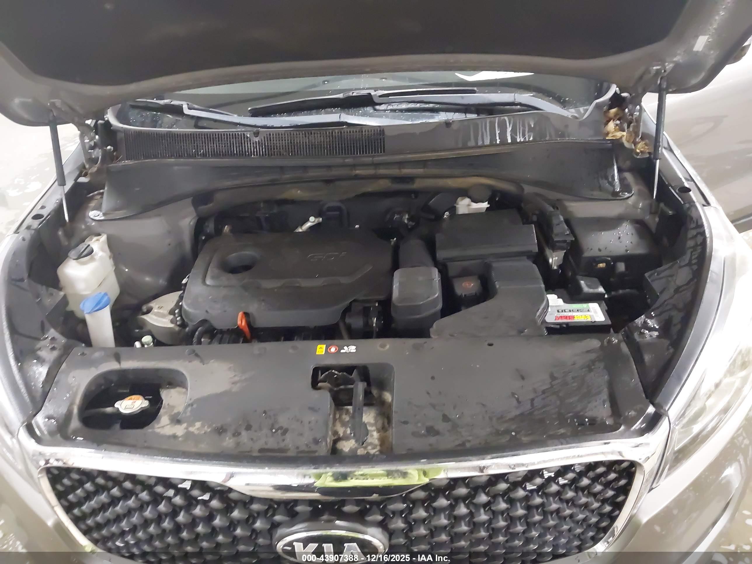 KIA SORENTO image 10