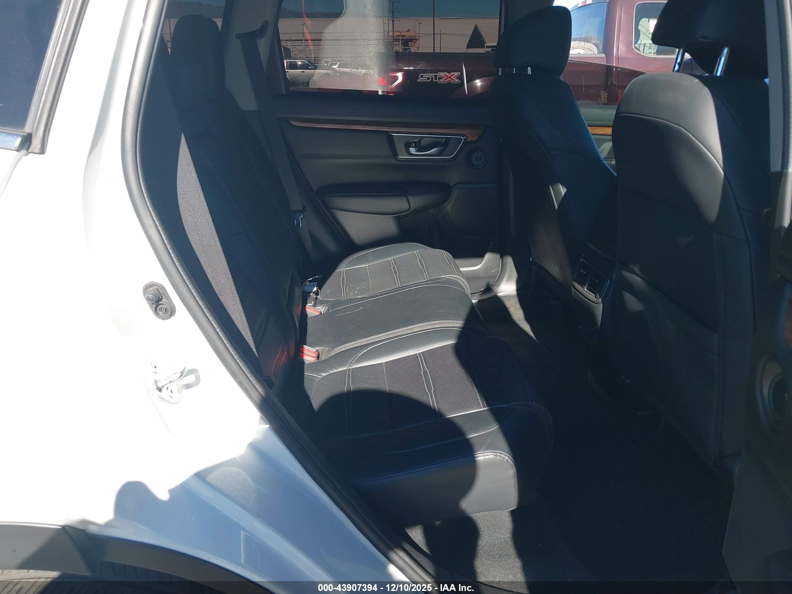 HONDA CR-V image 8