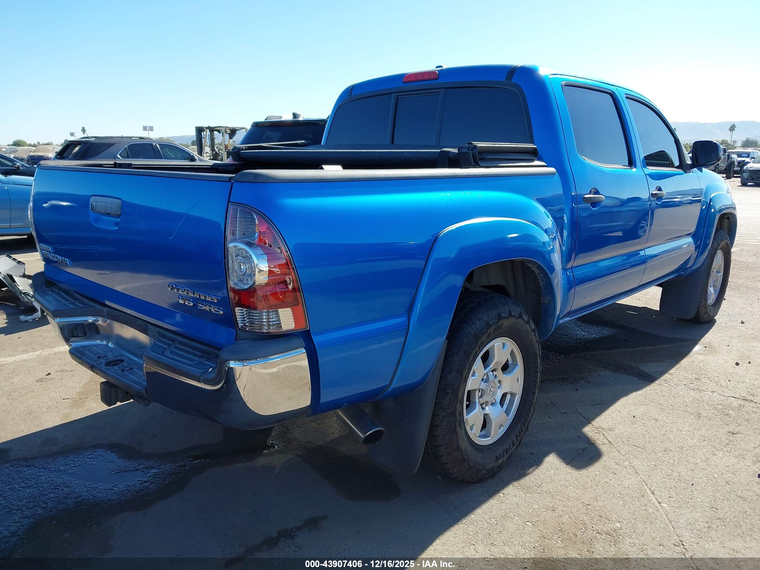 TOYOTA TACOMA image 4