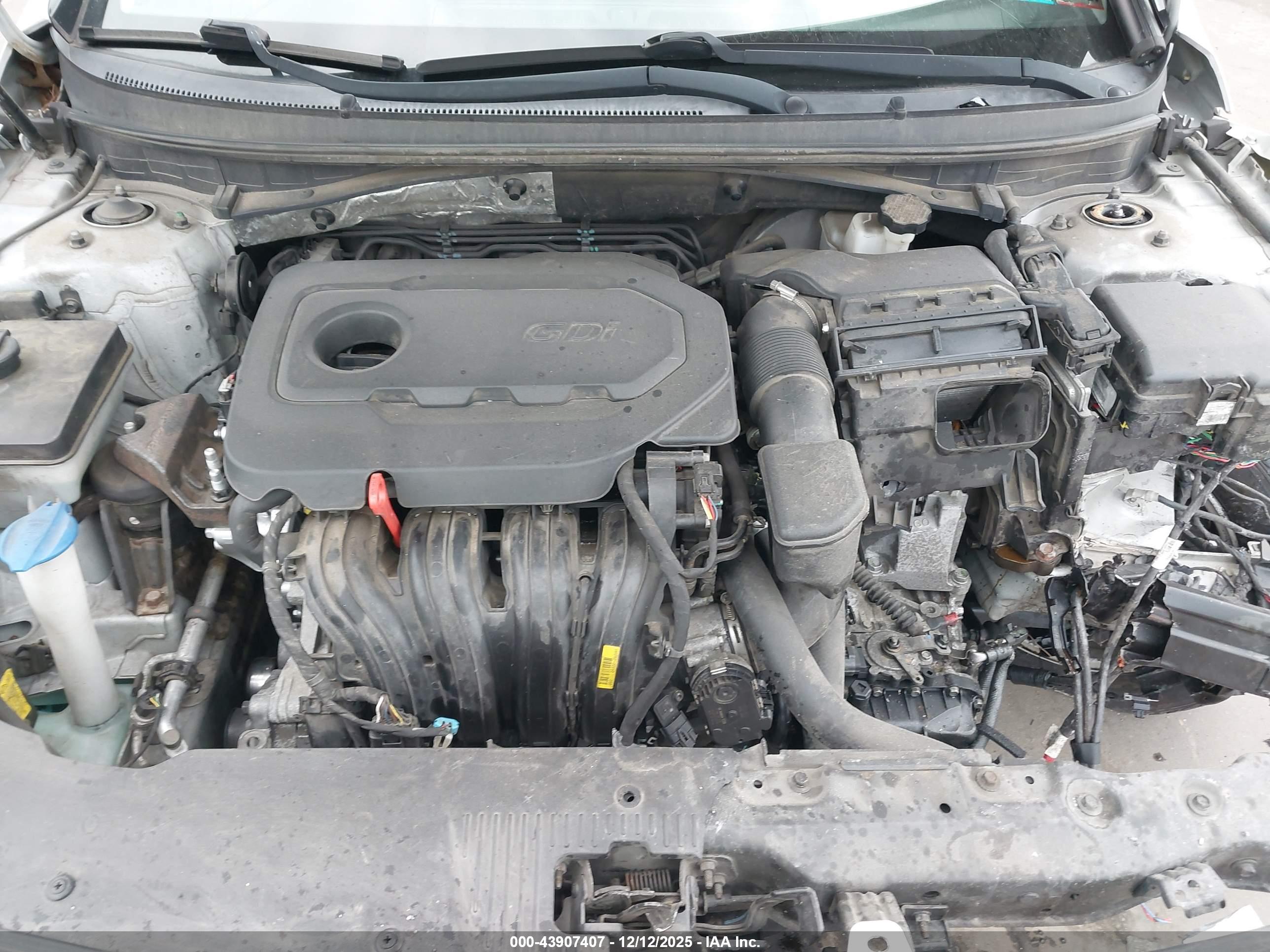 HYUNDAI SONATA image 10