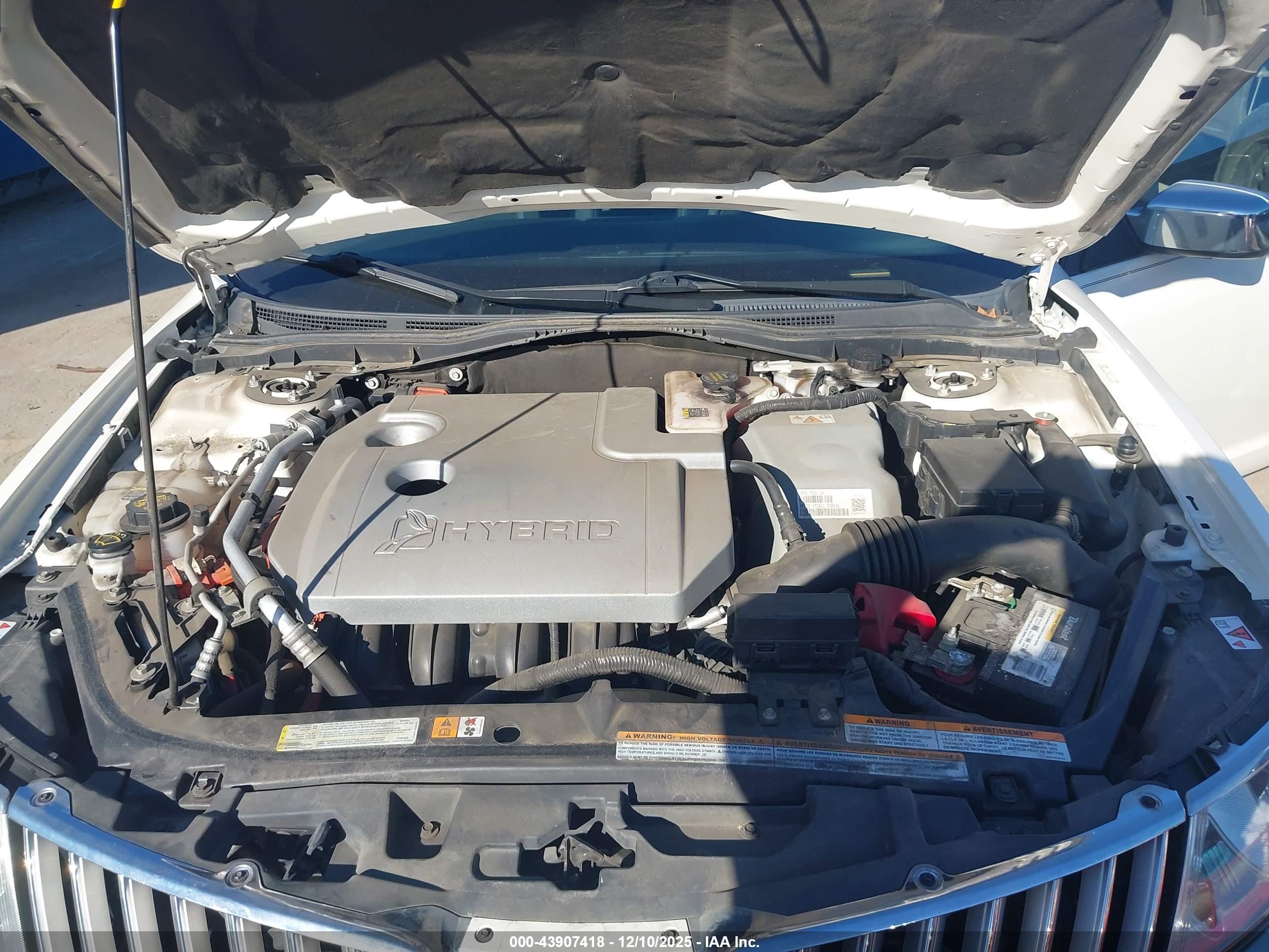 LINCOLN MKZ image 10