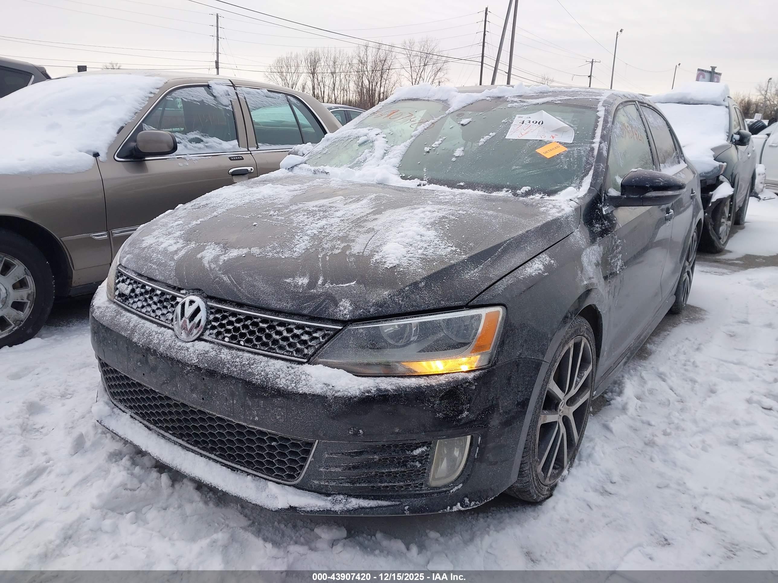 VOLKSWAGEN JETTA image 6