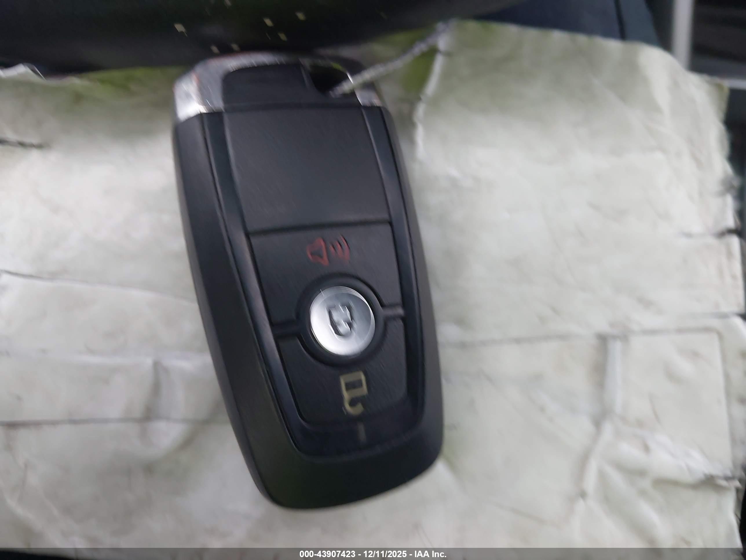 FORD ECOSPORT image 11