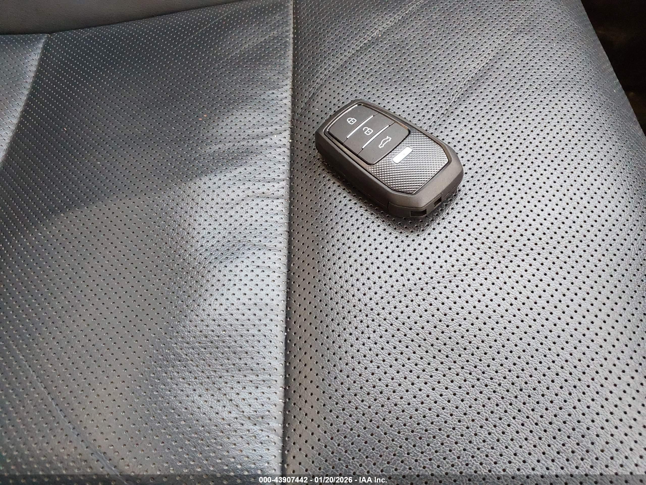 LEXUS RX image 11
