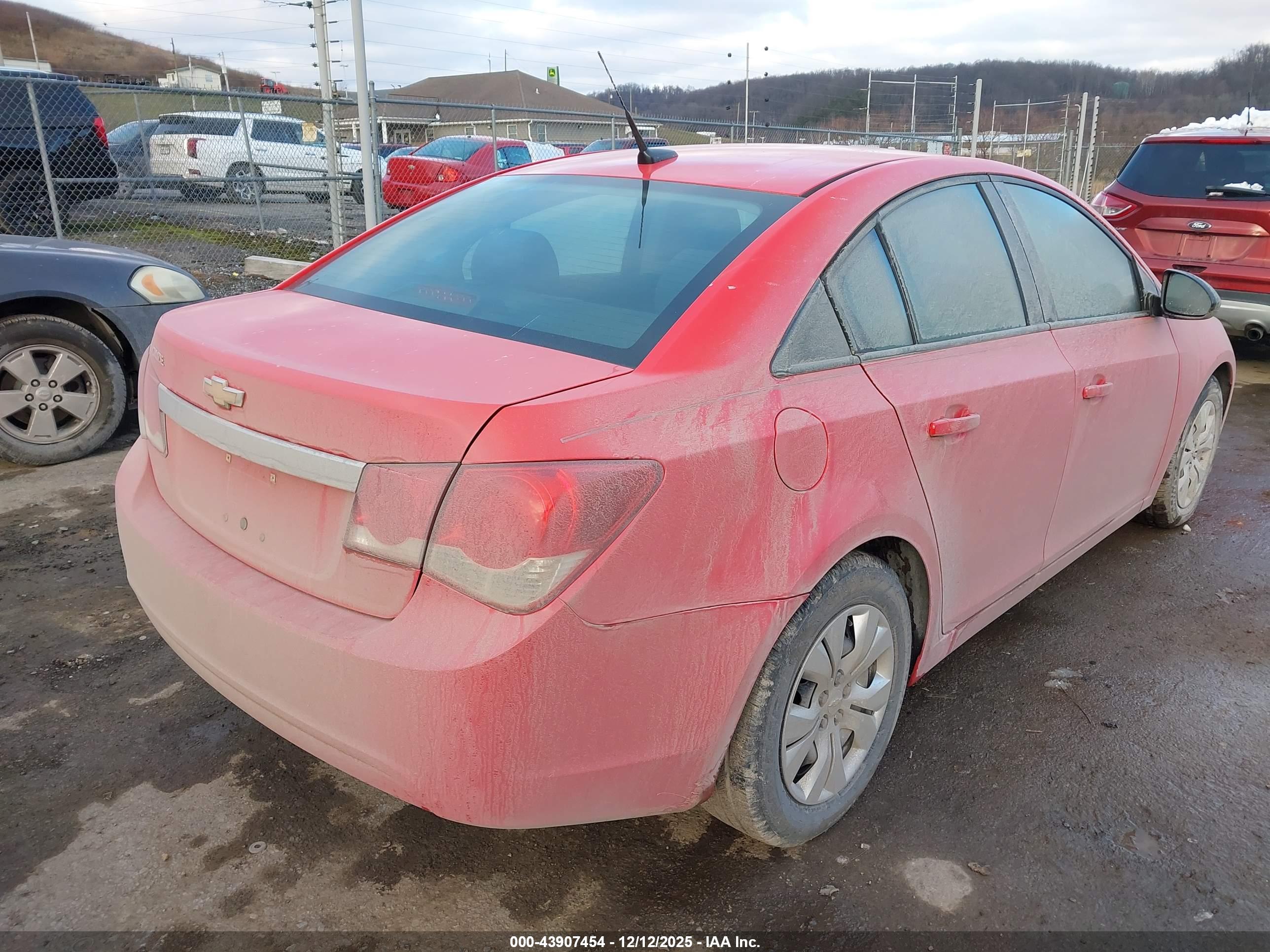CHEVROLET CRUZE image 4