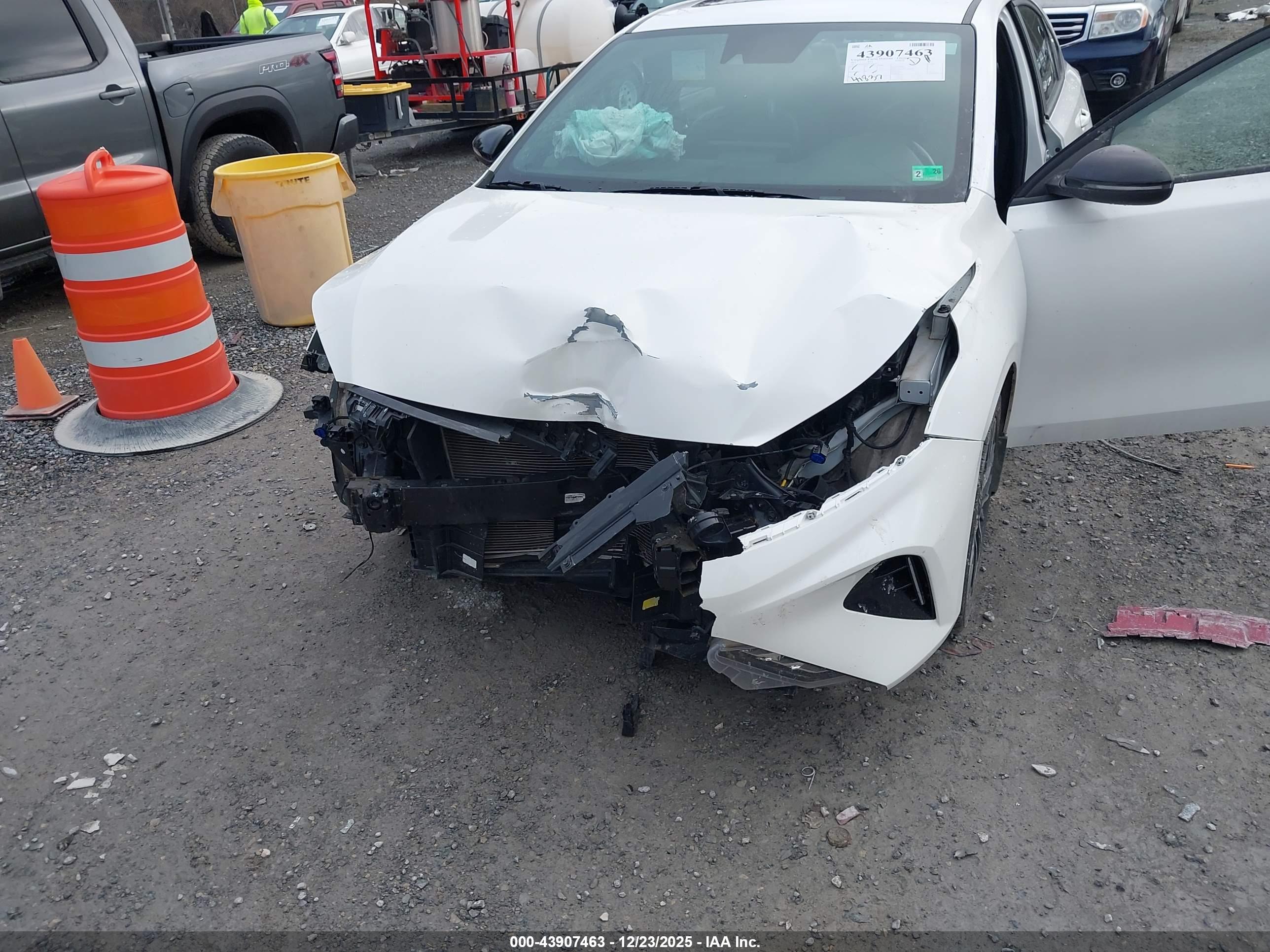 KIA FORTE image 6
