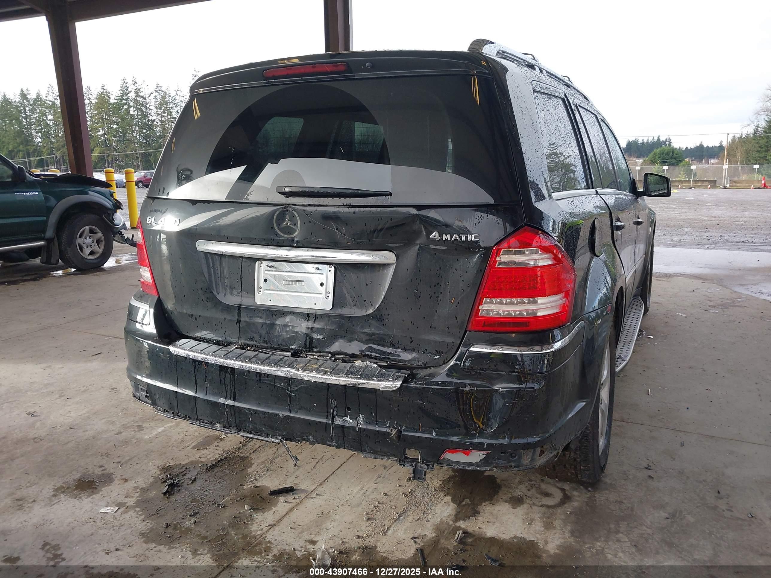 MERCEDES-BENZ GL image 6