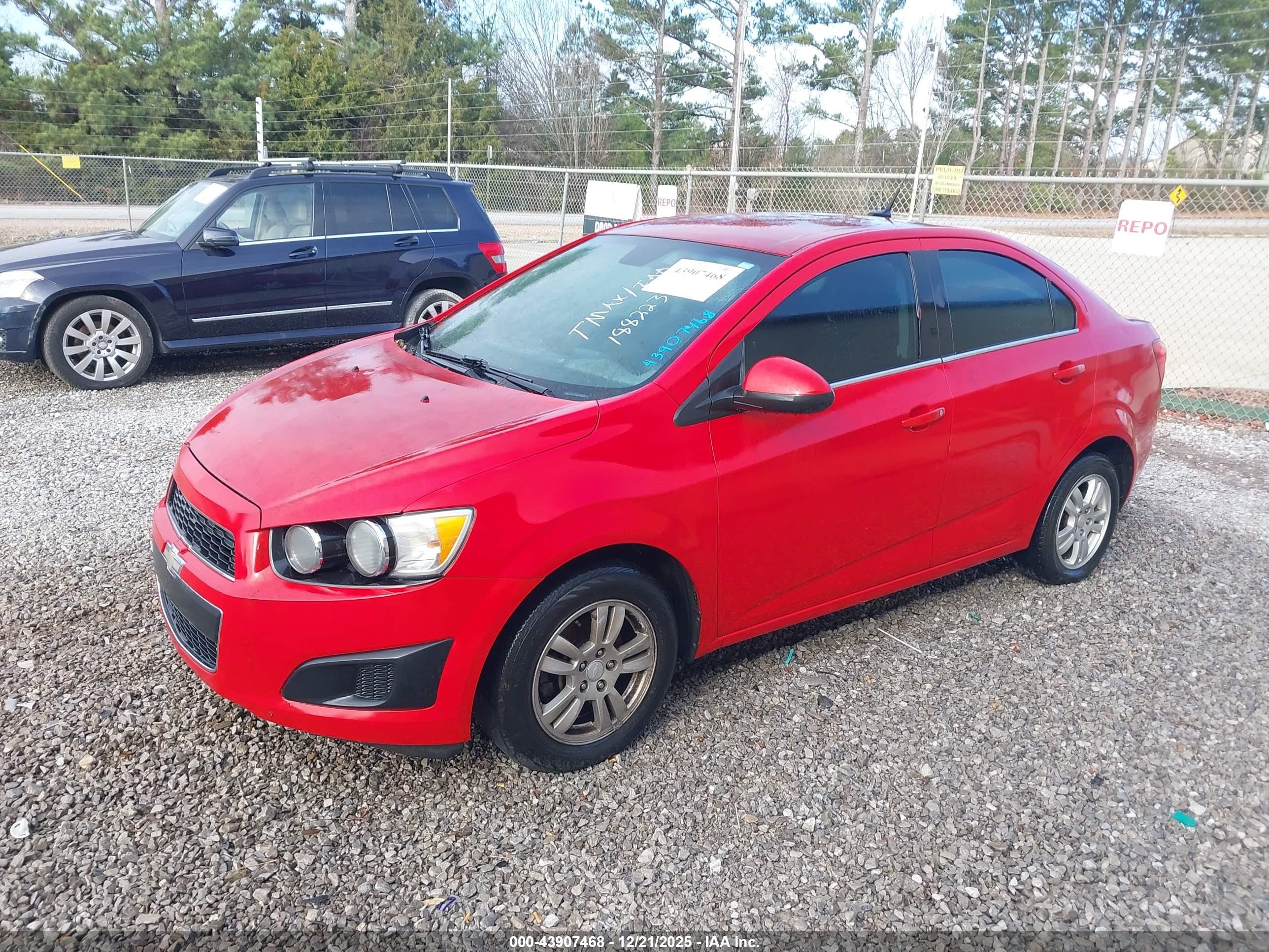 CHEVROLET SONIC image 2