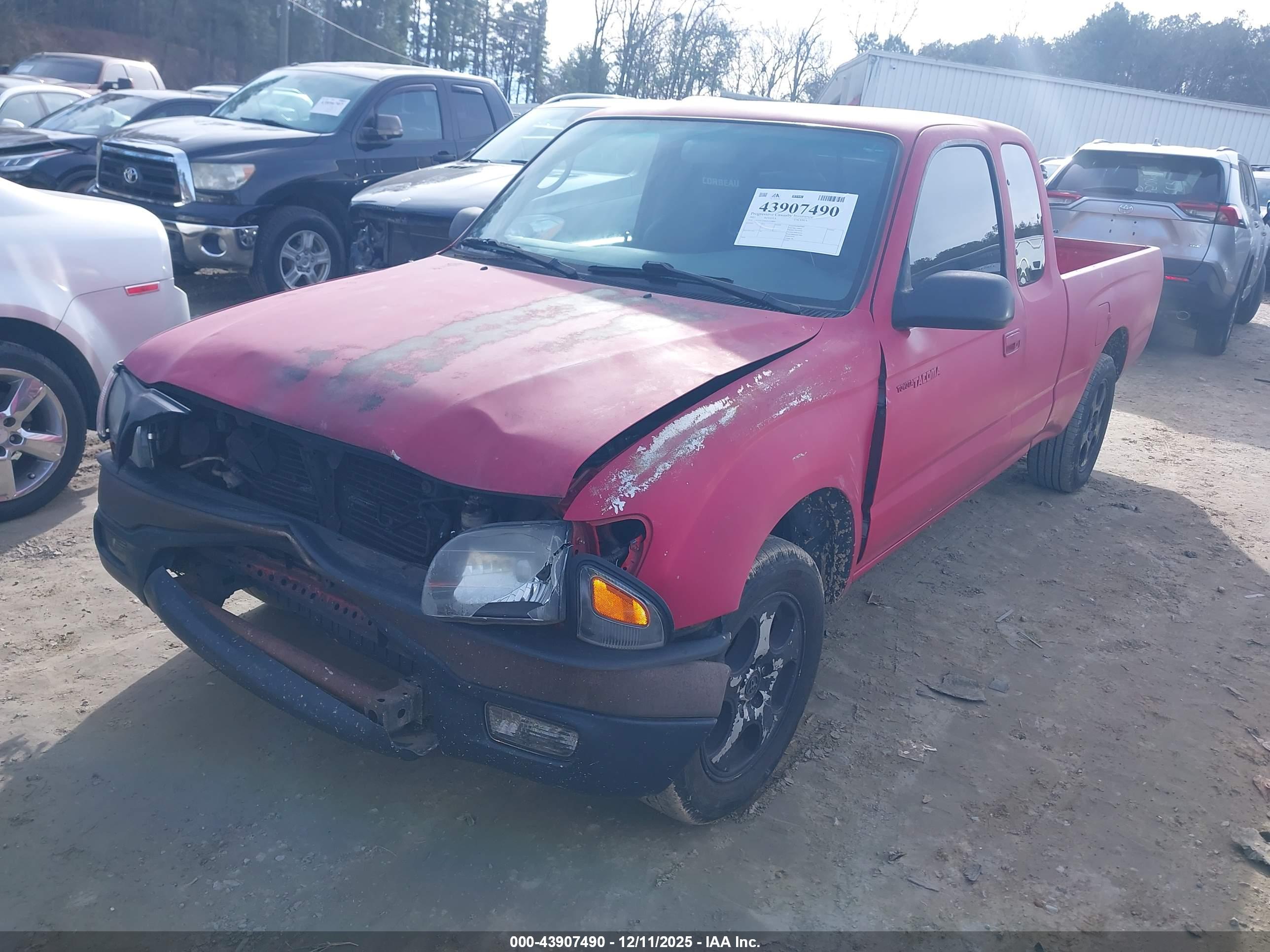 TOYOTA TACOMA image 2