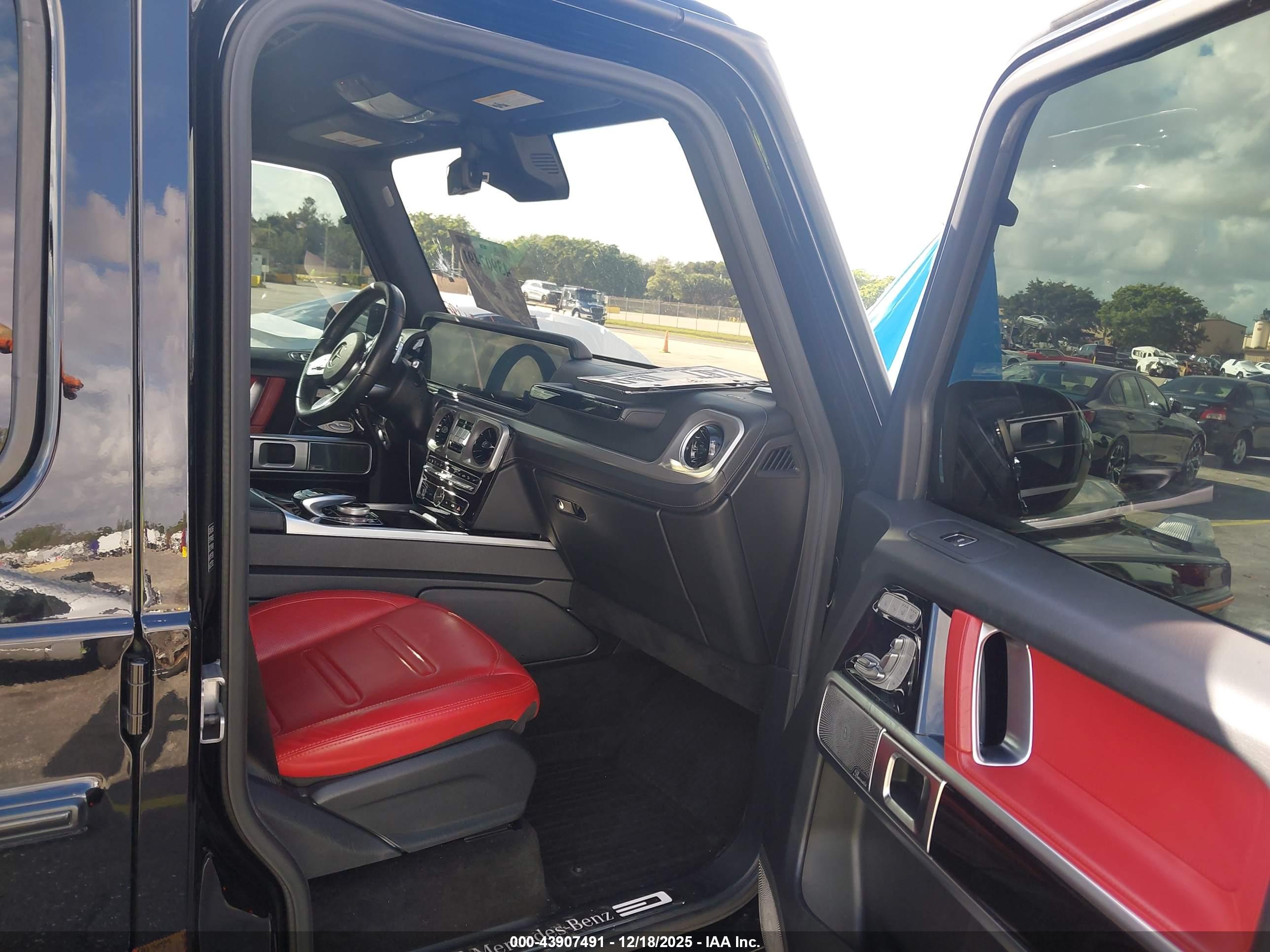 MERCEDES-BENZ G image 5