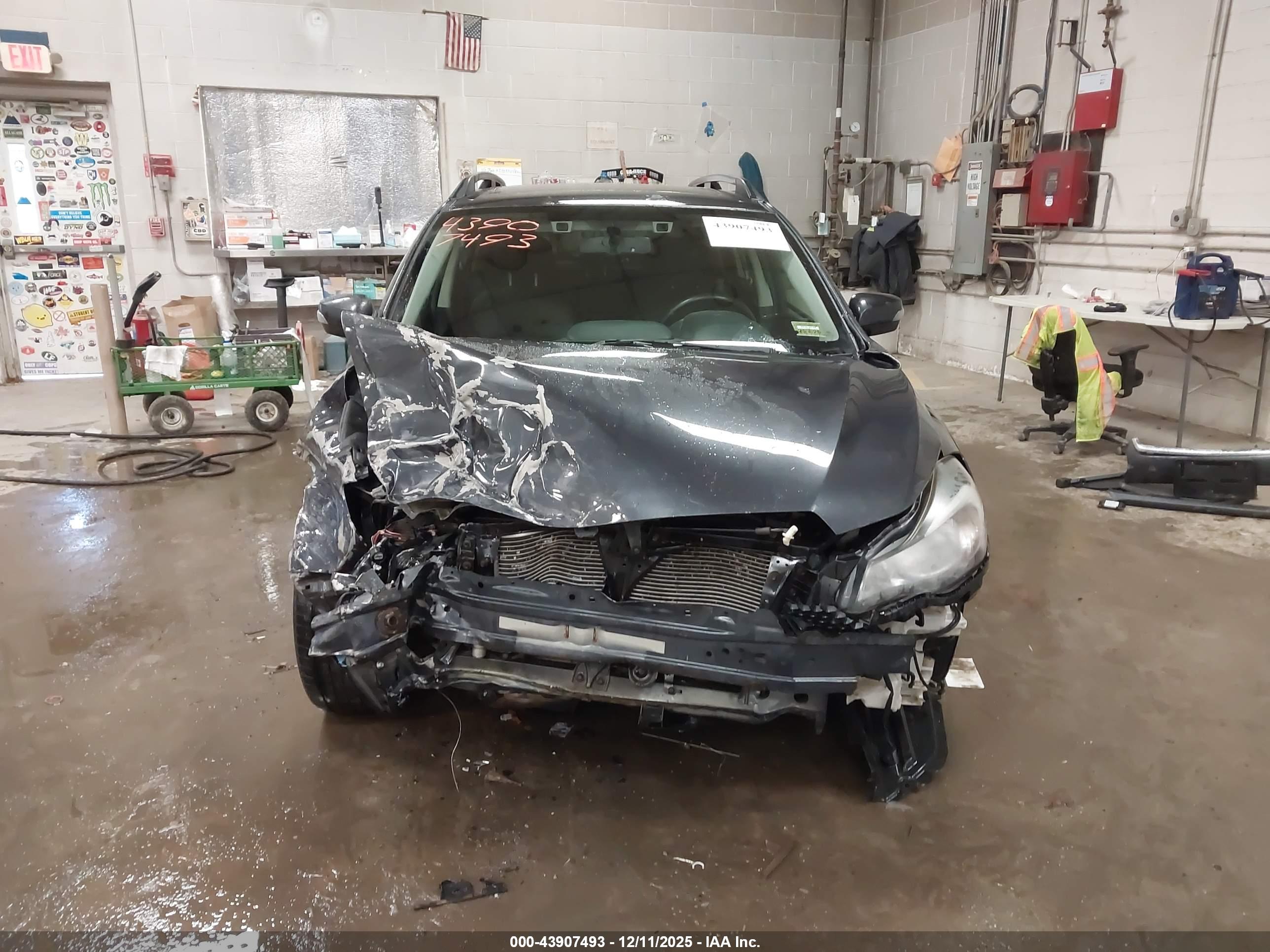 SUBARU IMPREZA image 6