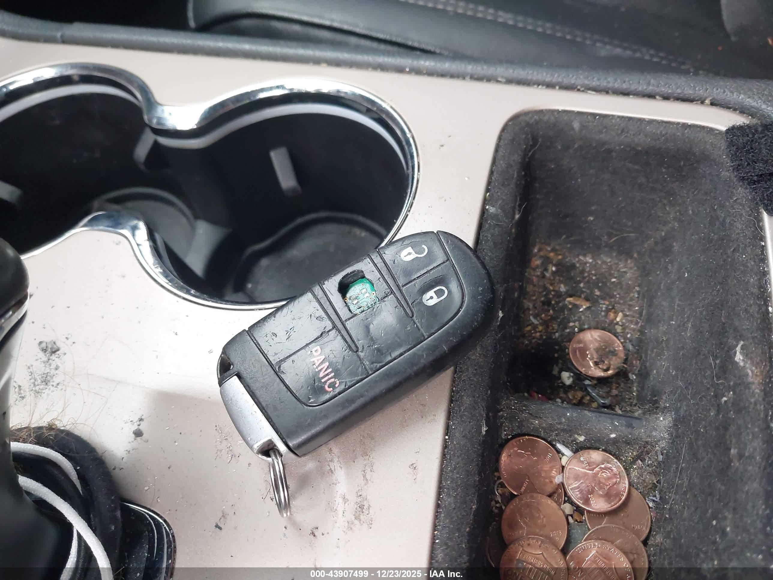 JEEP GRAND image 11