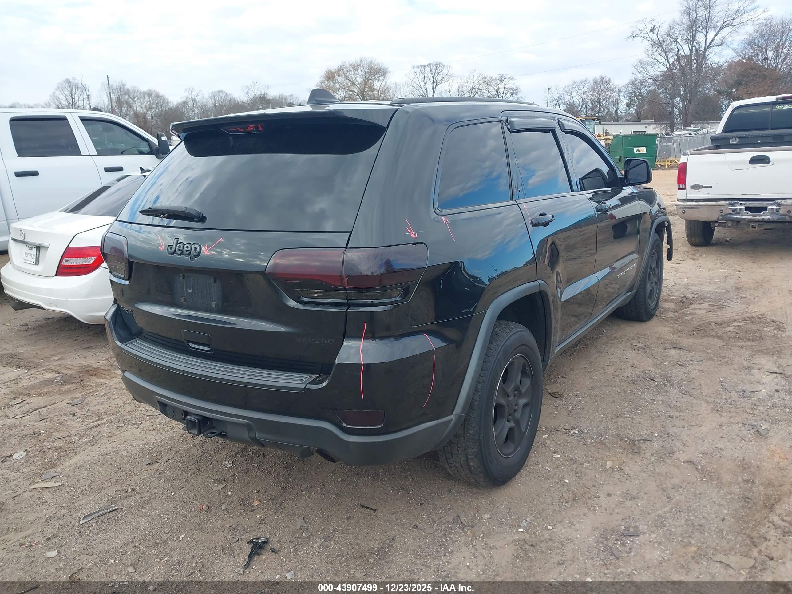 JEEP GRAND image 4