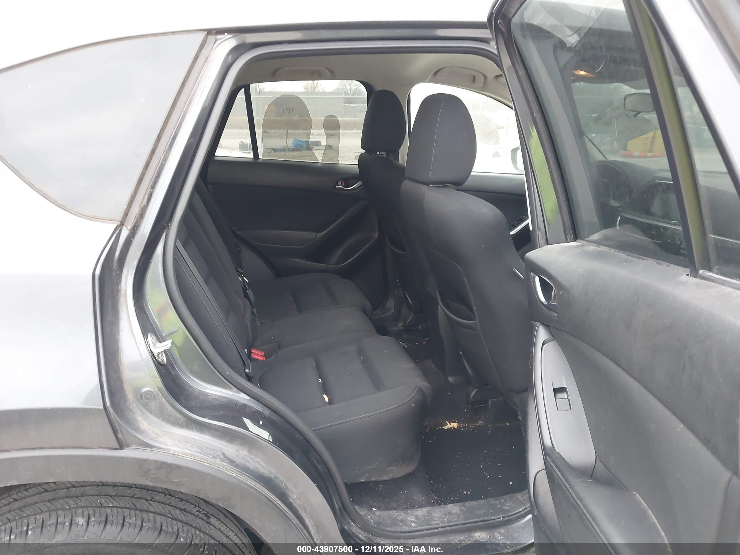 MAZDA CX-5 image 8