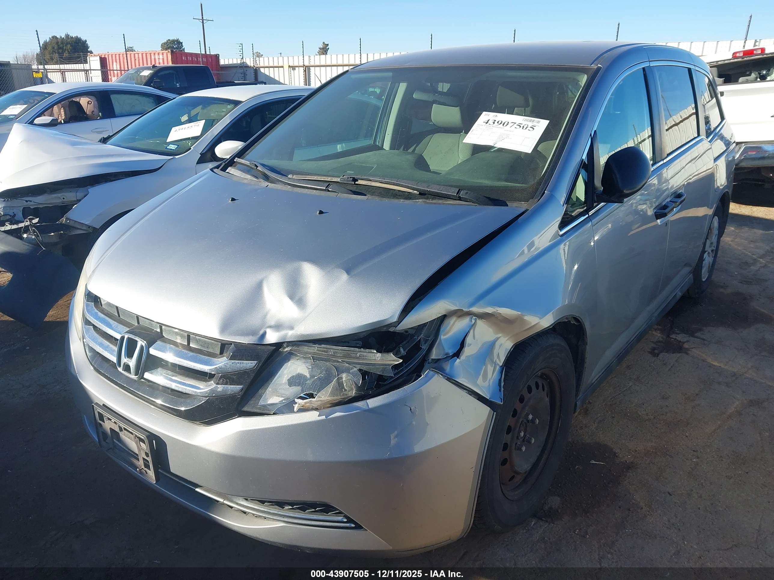 HONDA ODYSSEY image 6