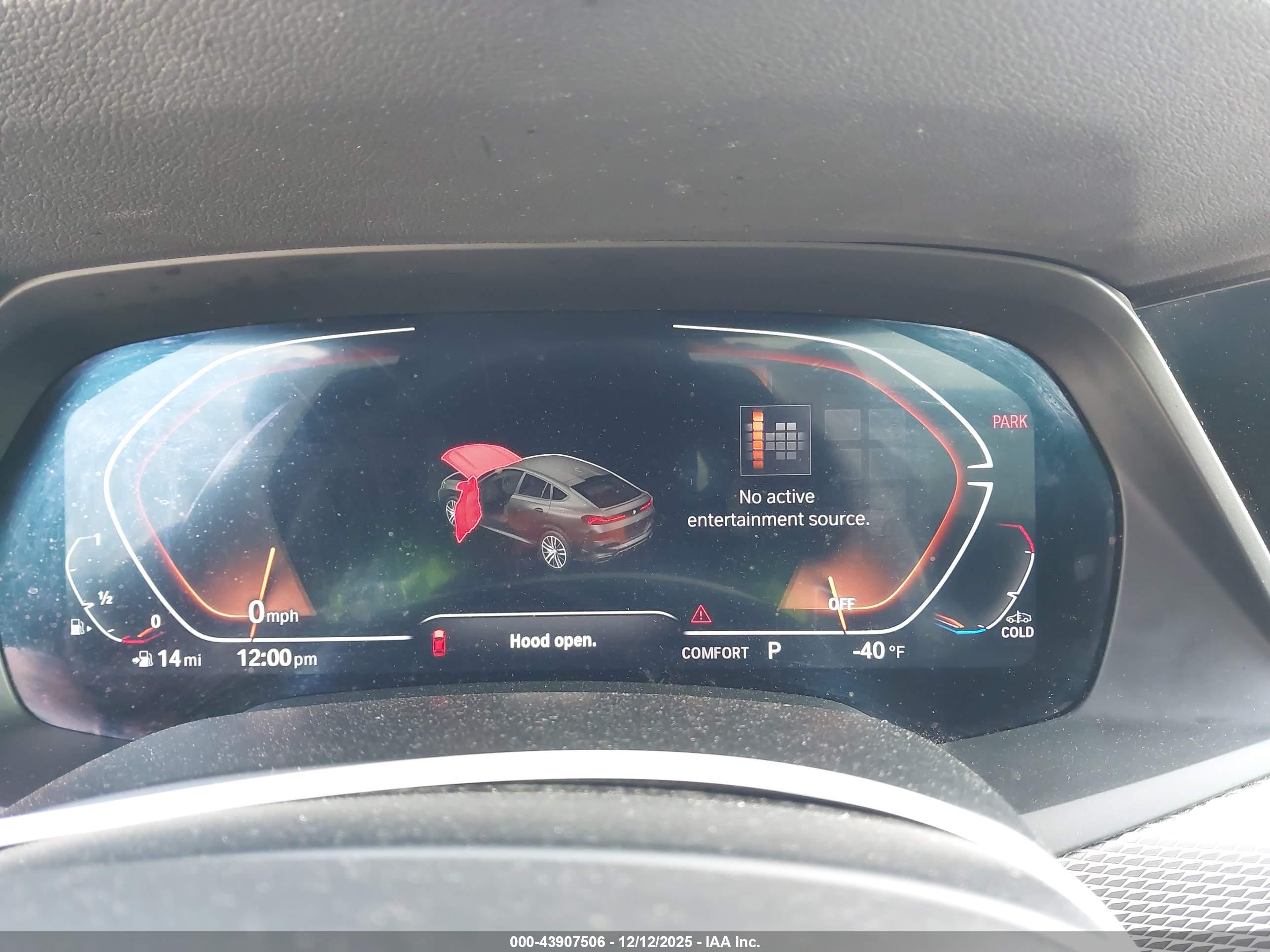 BMW X6 image 7