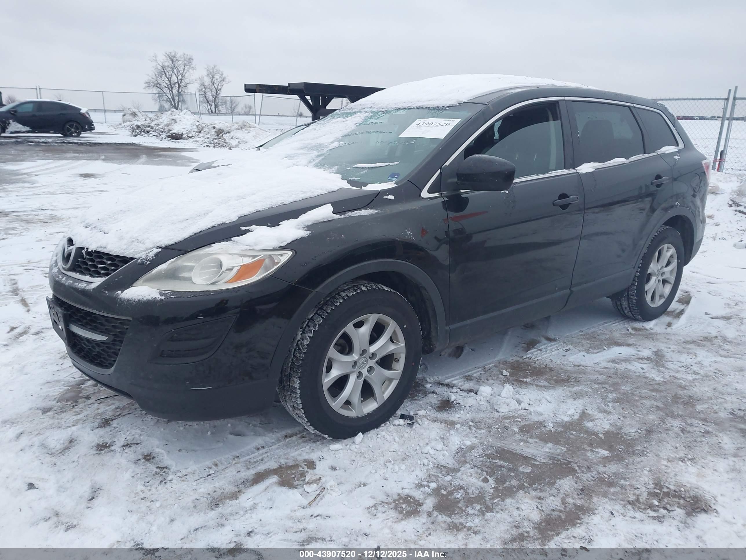 MAZDA CX-9 image 2