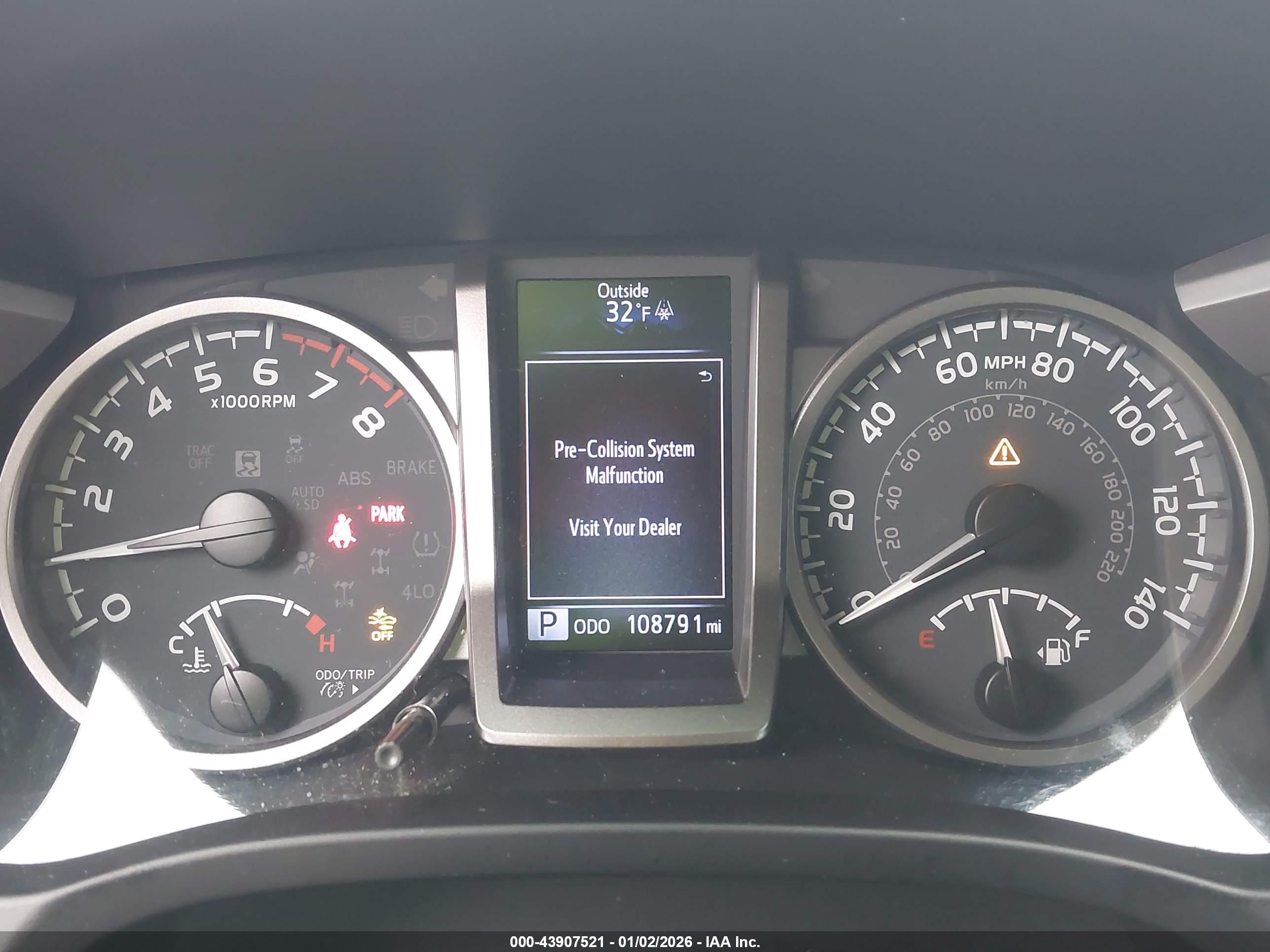 TOYOTA TACOMA image 7