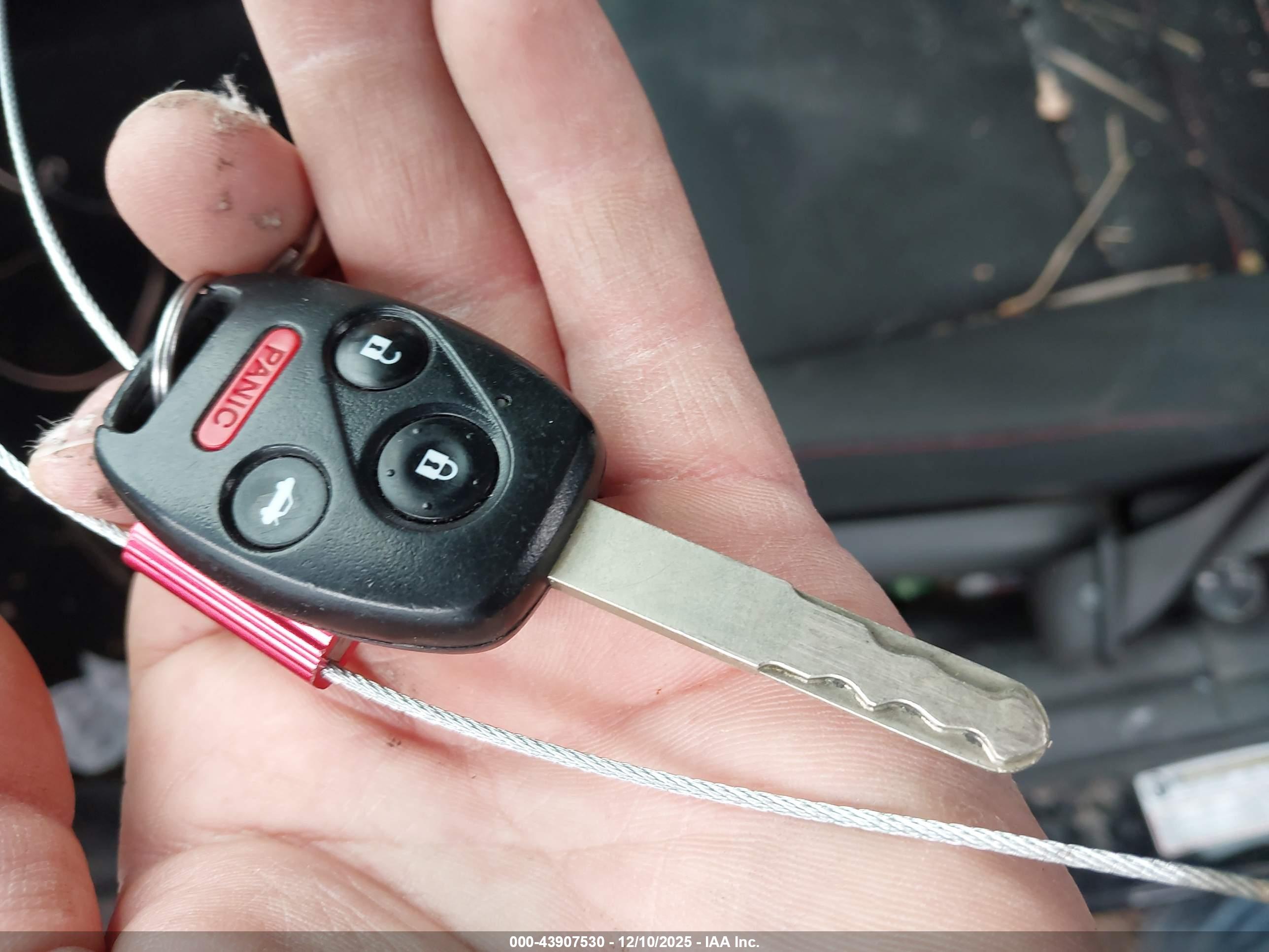 HONDA CIVIC image 11