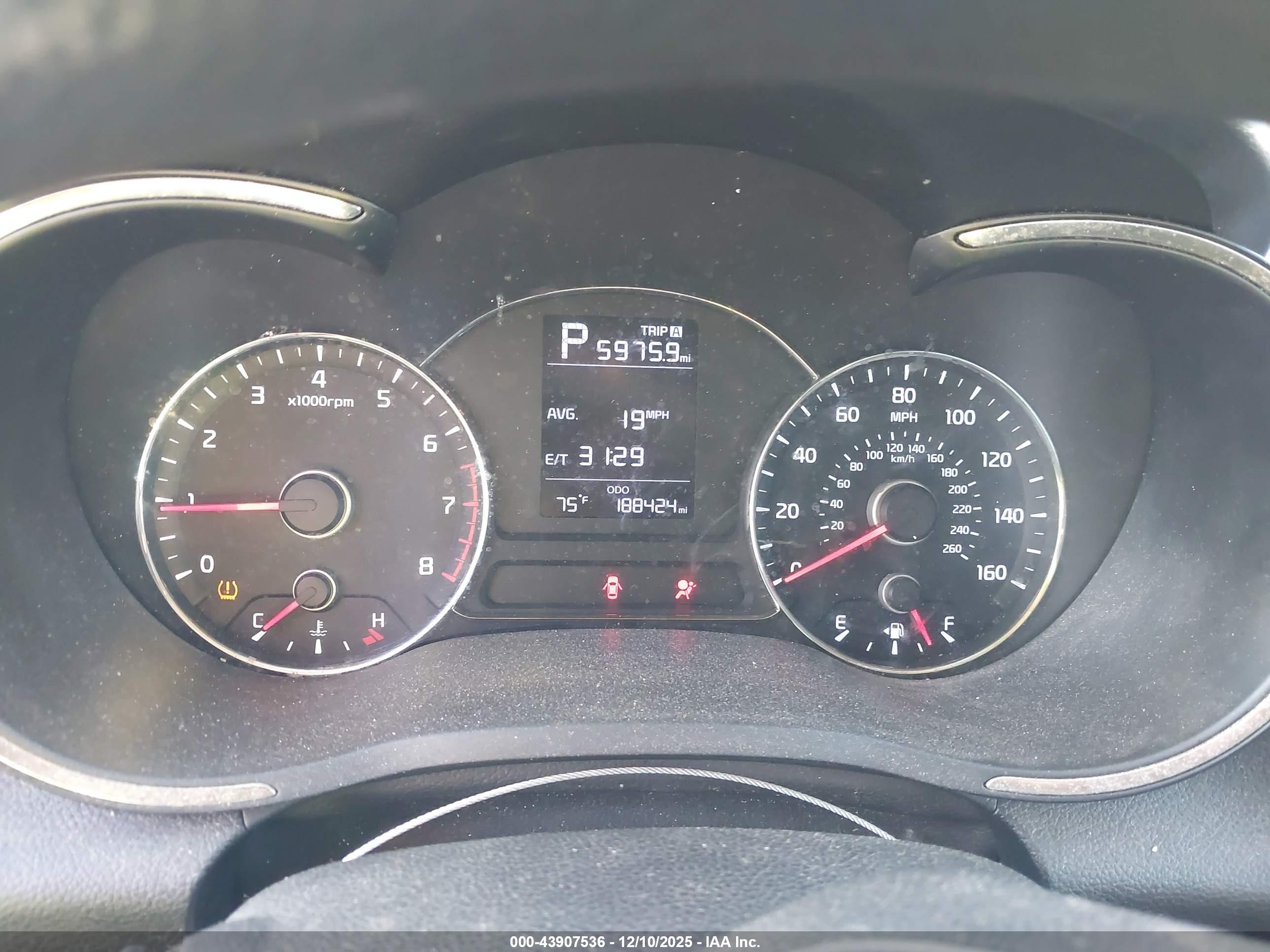 KIA FORTE image 7