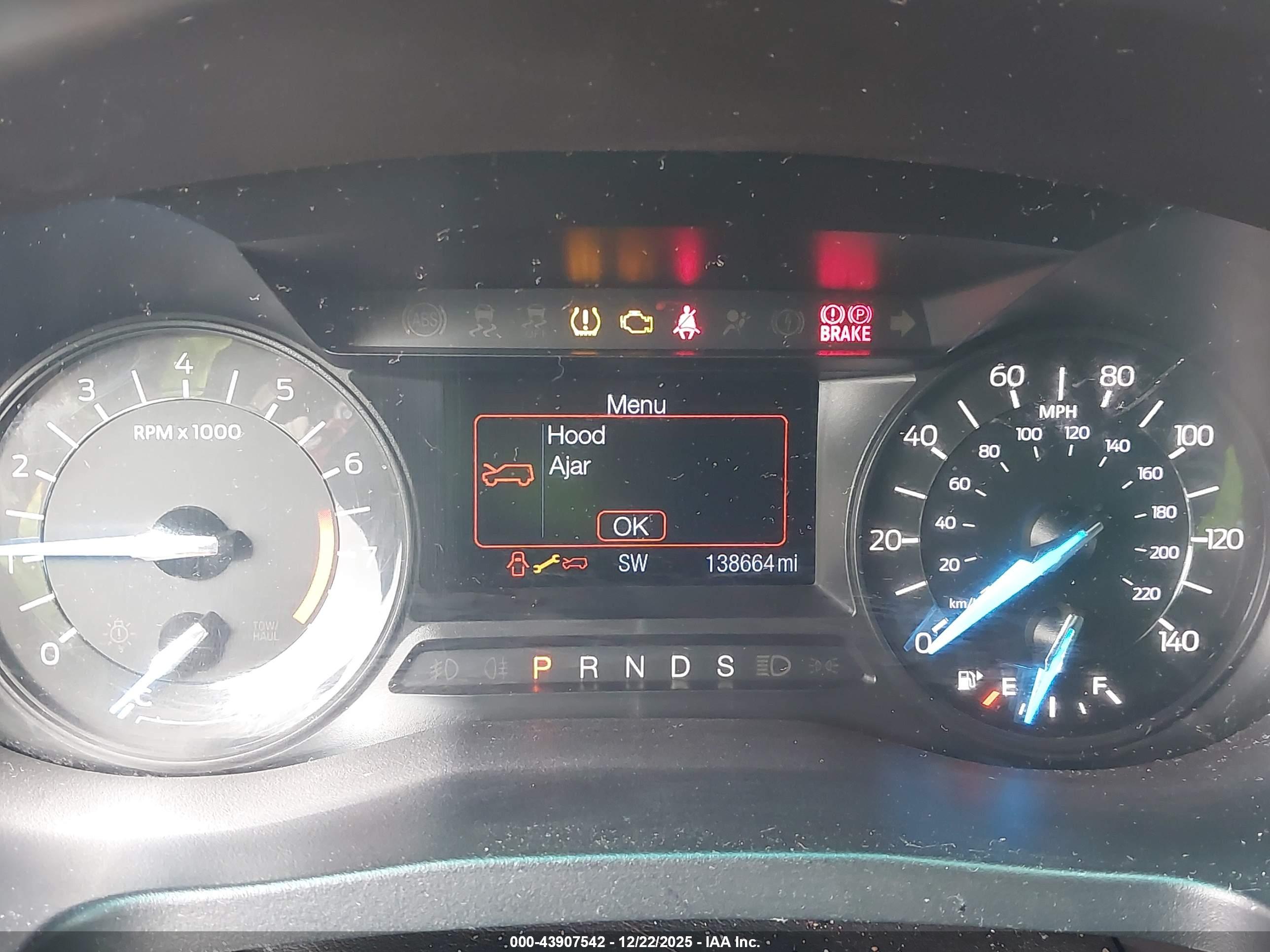 FORD EXPLORER image 7
