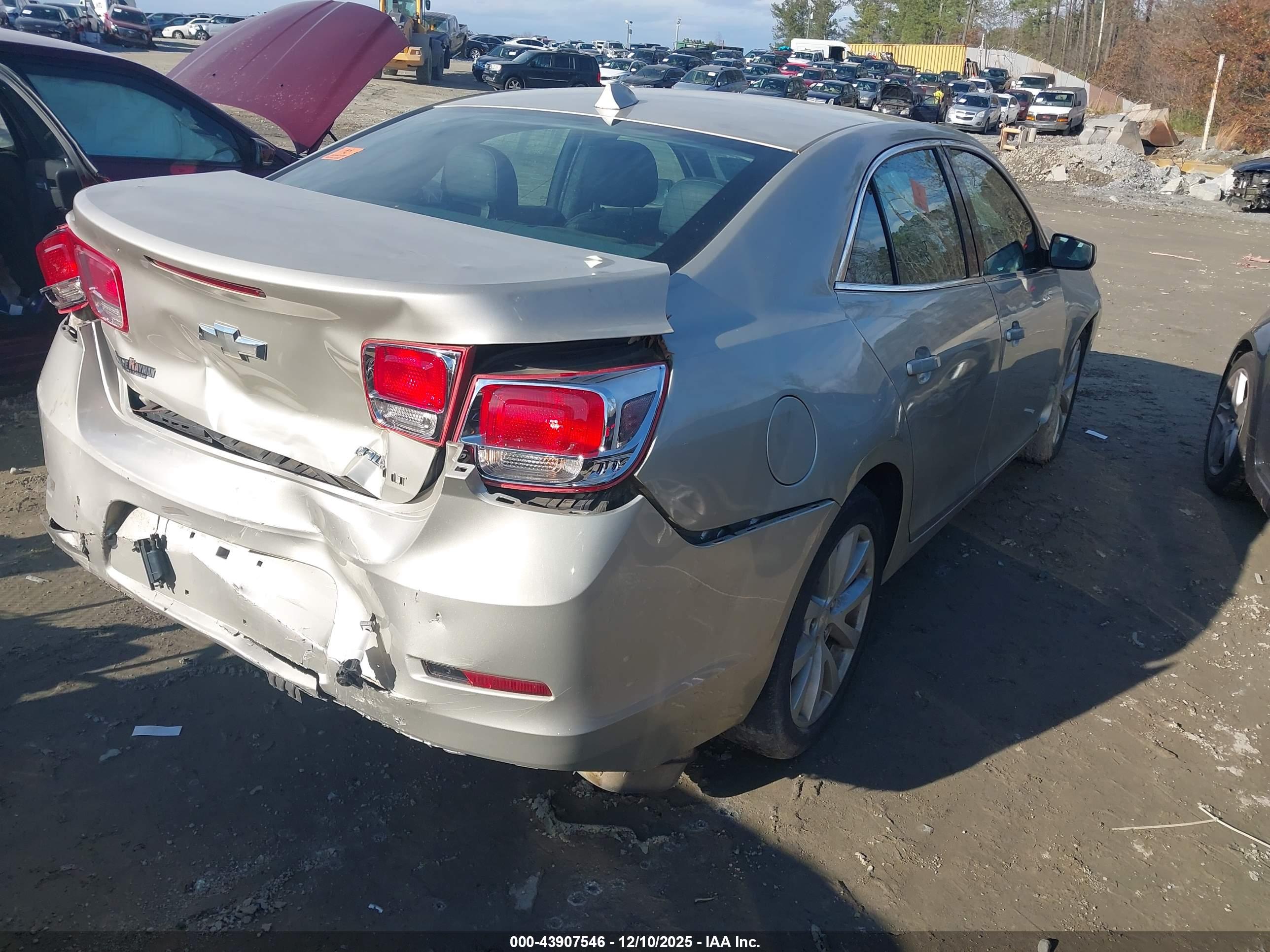 CHEVROLET MALIBU image 4