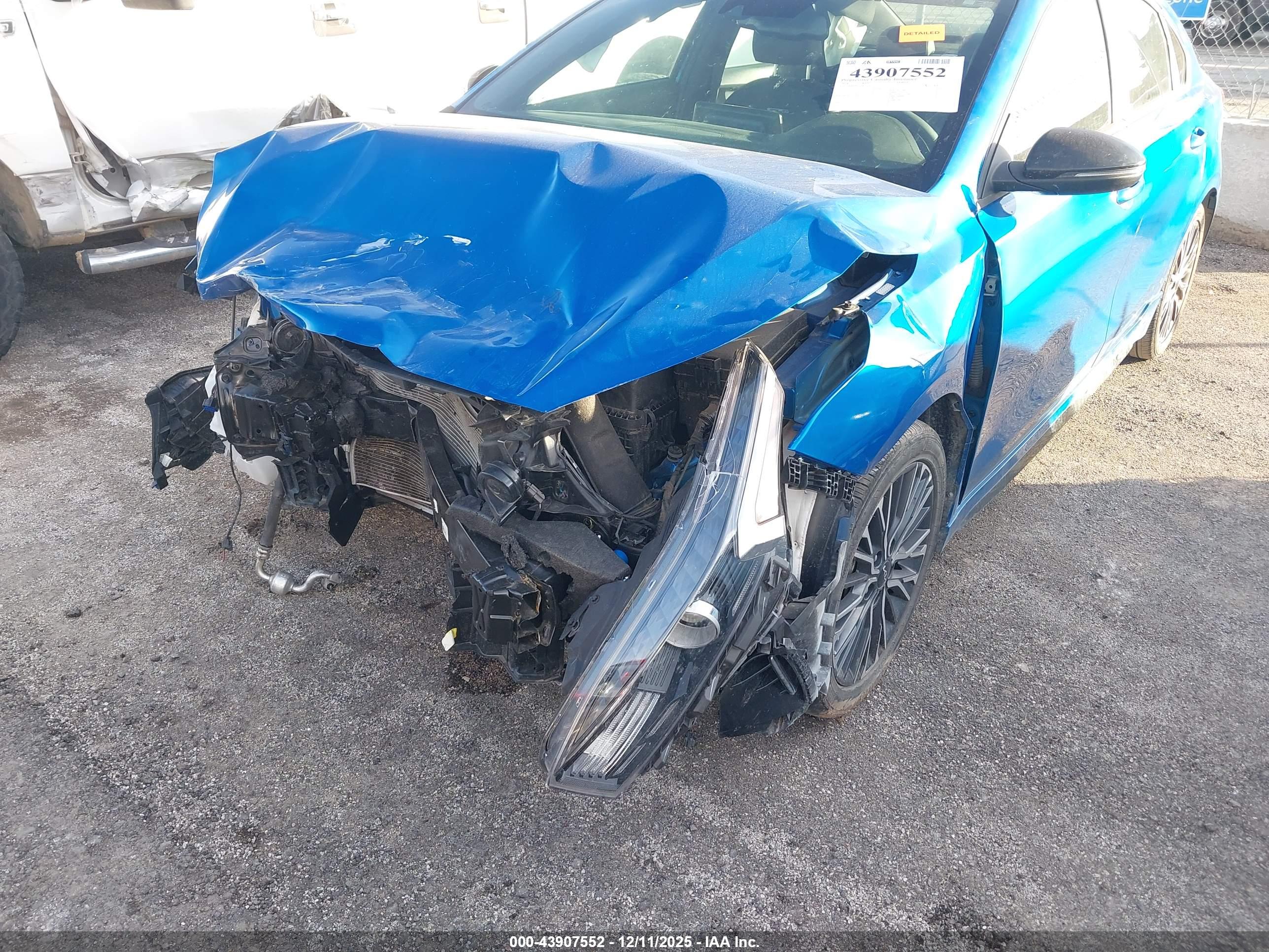 KIA FORTE image 6