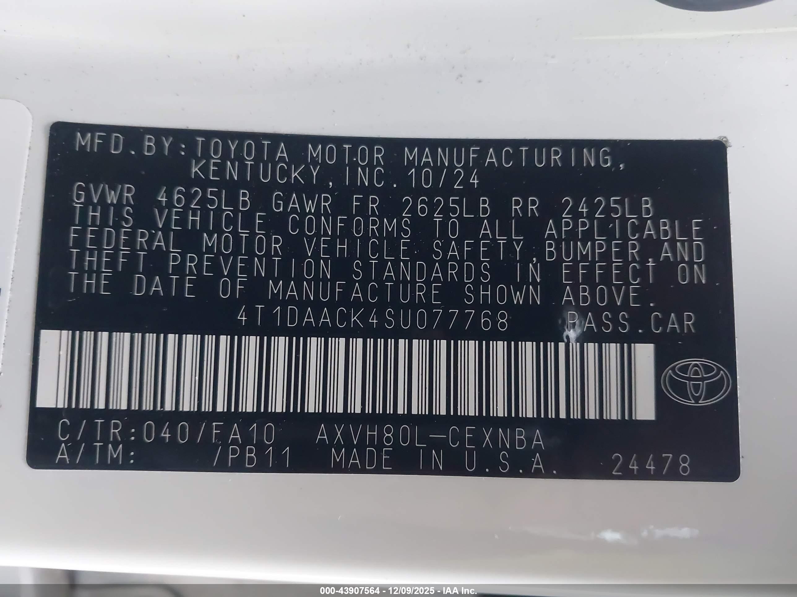 TOYOTA CAMRY image 9