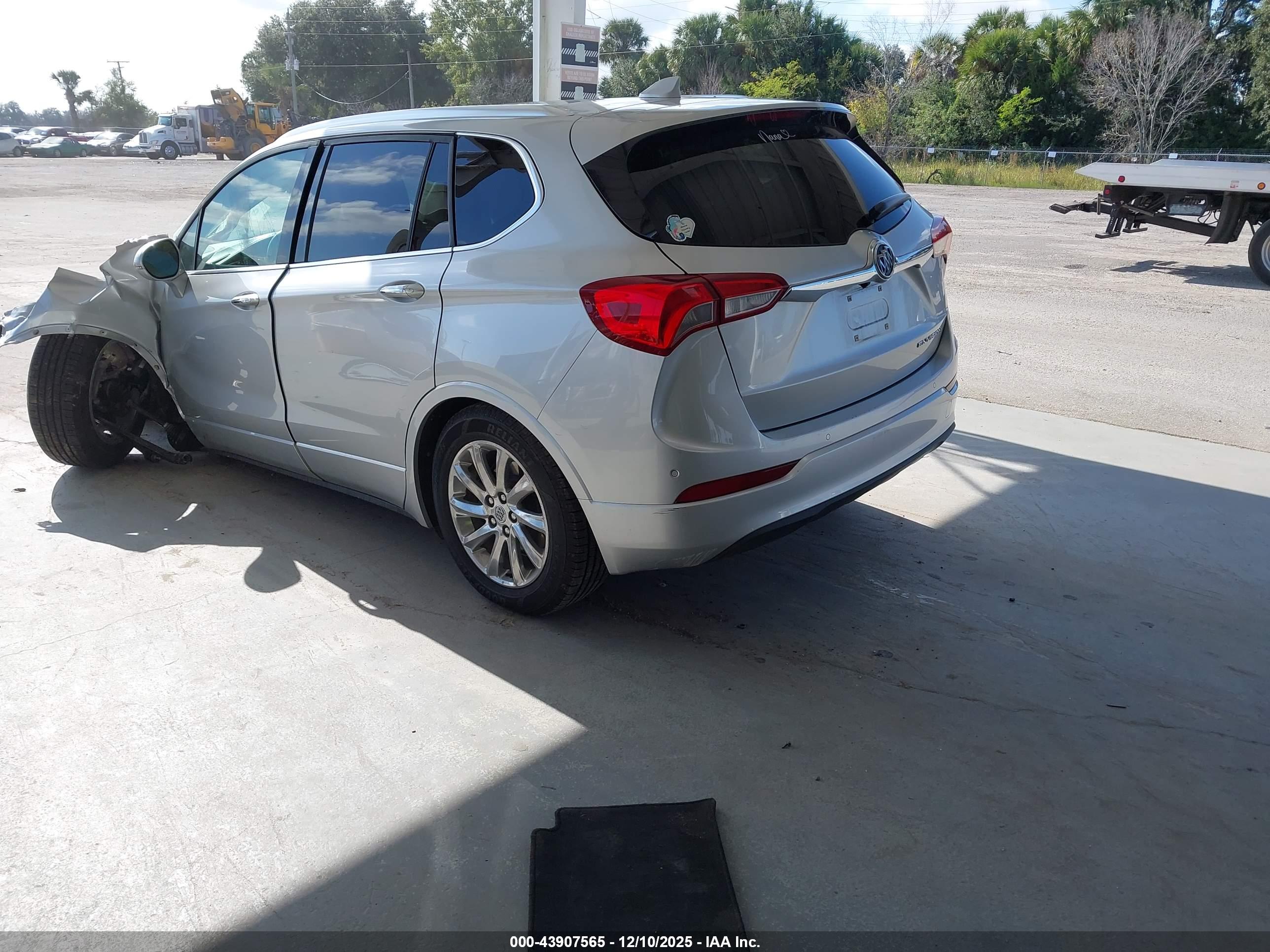 BUICK ENVISION image 3