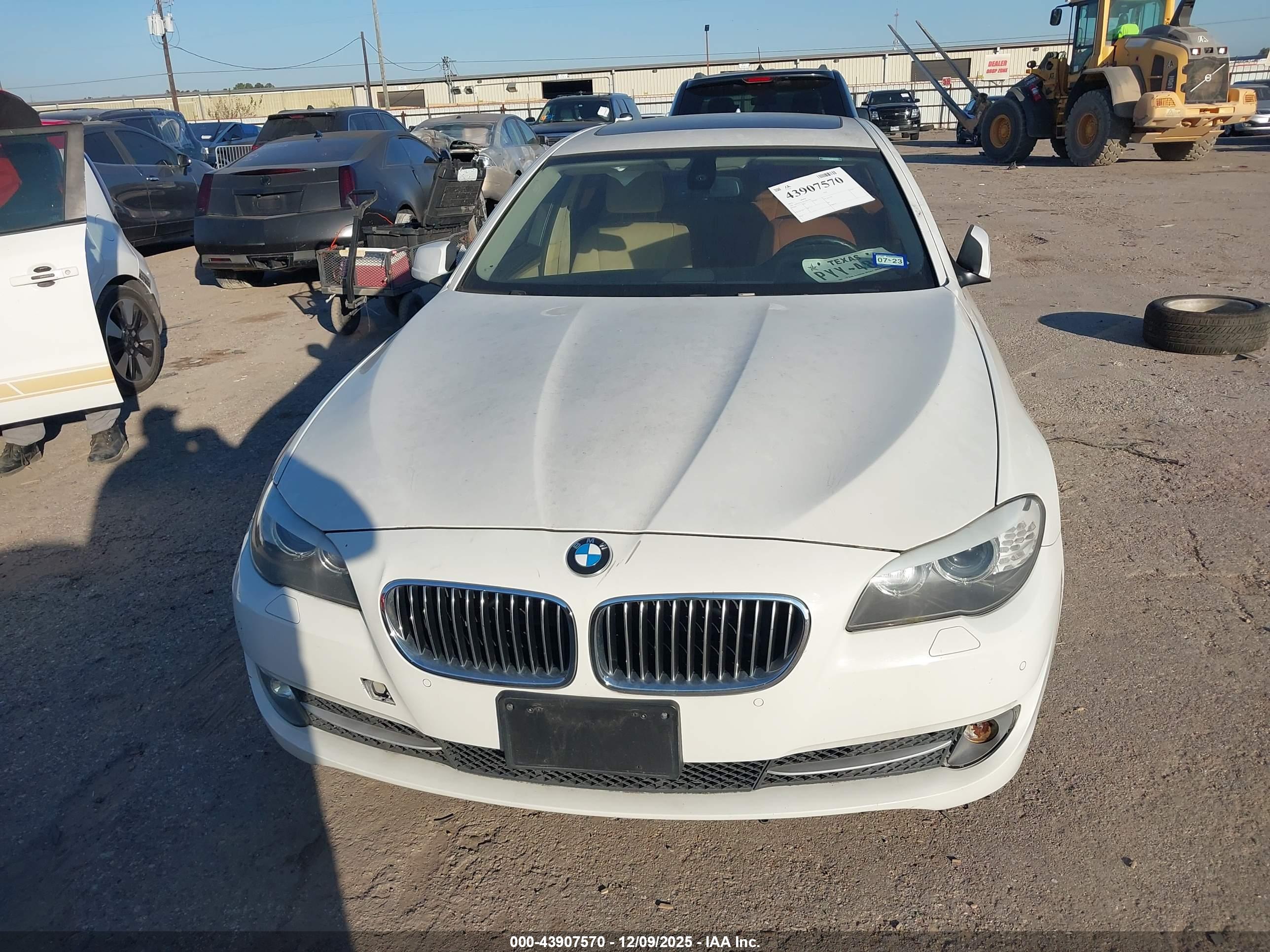 BMW 535I image 6