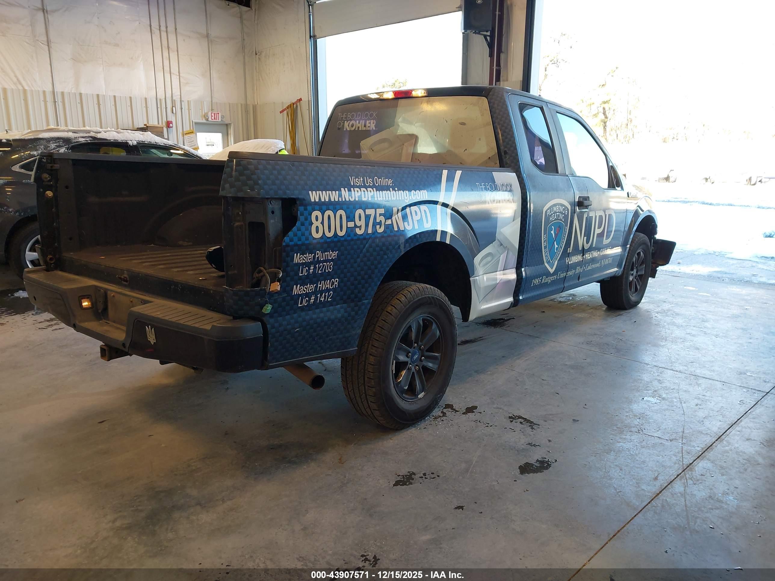FORD F-150 image 4