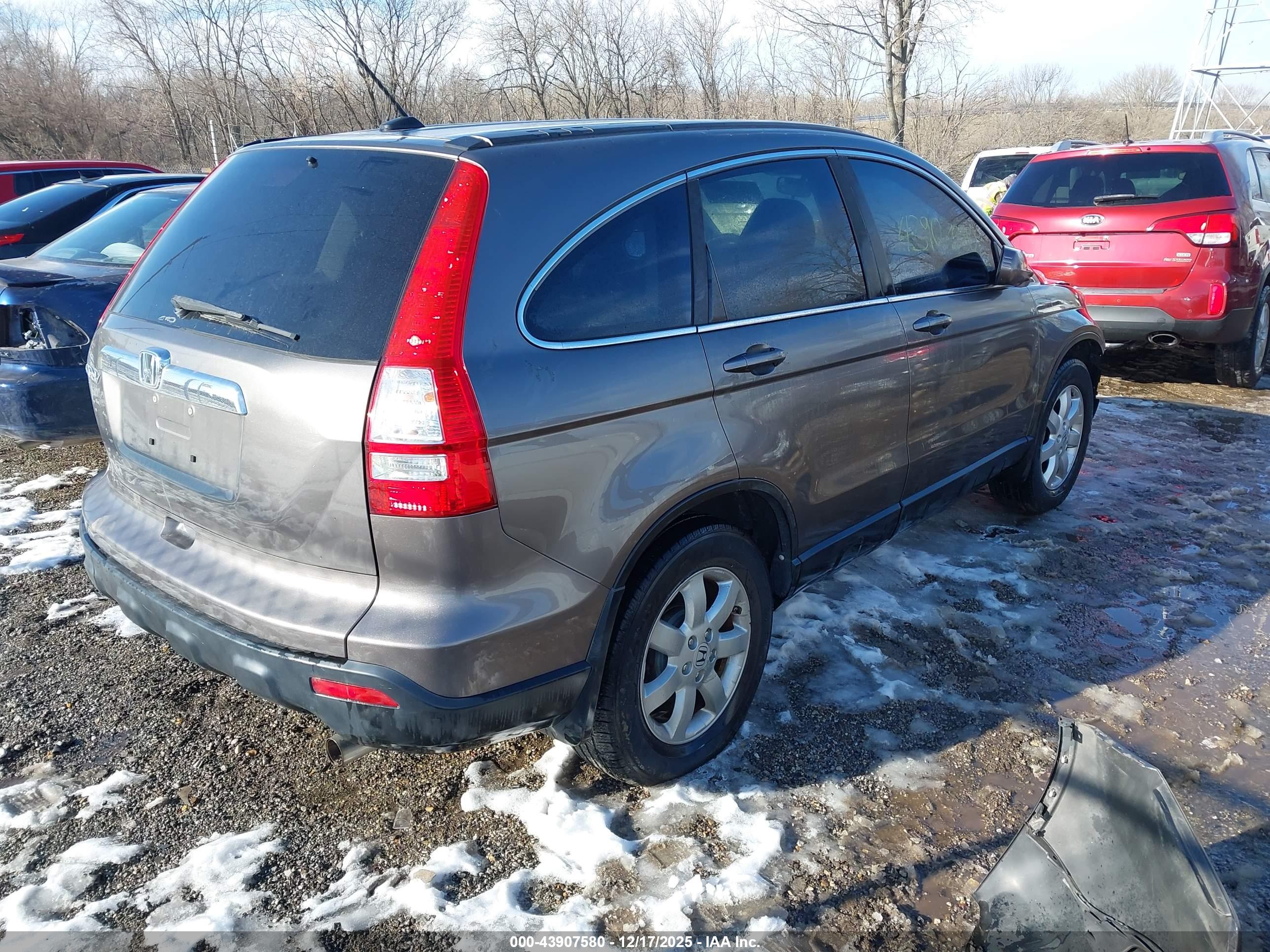 HONDA CR-V image 4