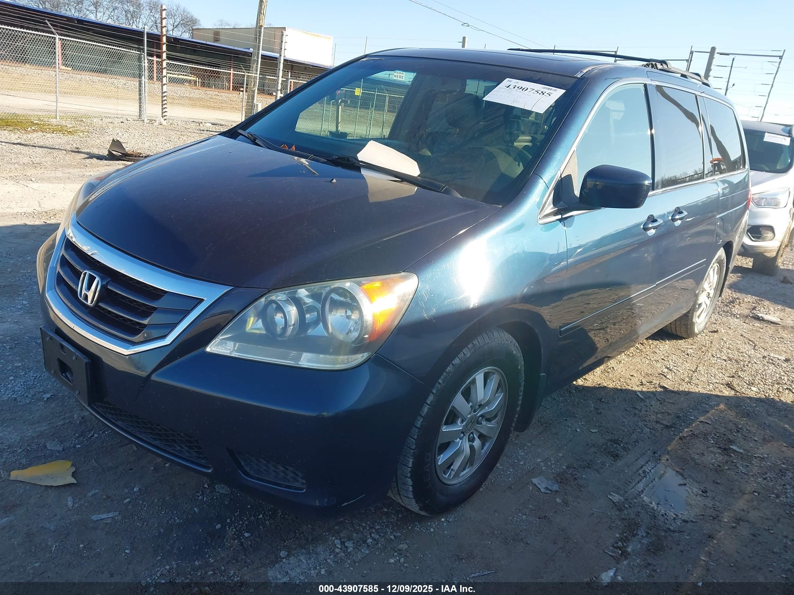 HONDA ODYSSEY image 2