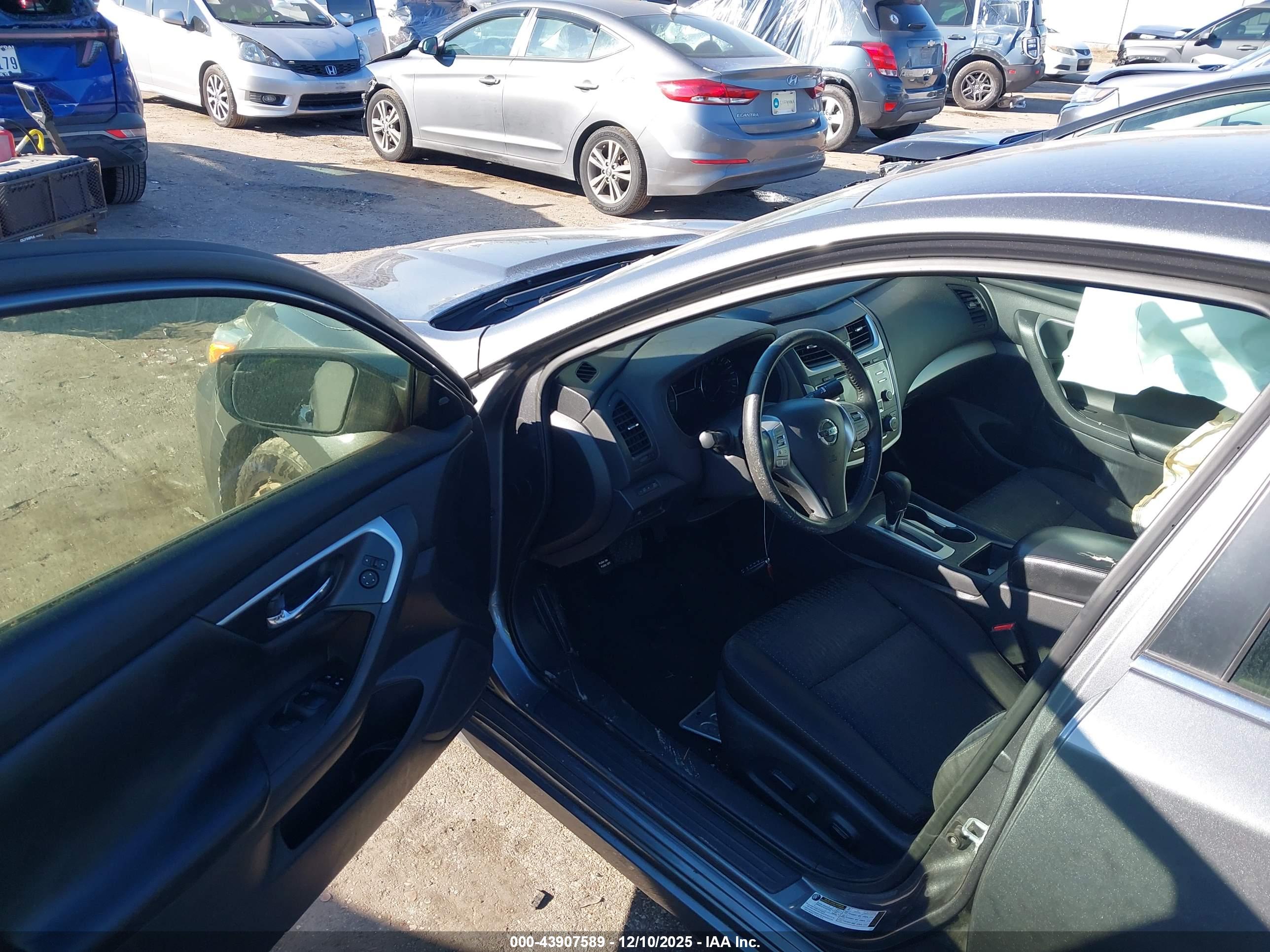 NISSAN ALTIMA image 5