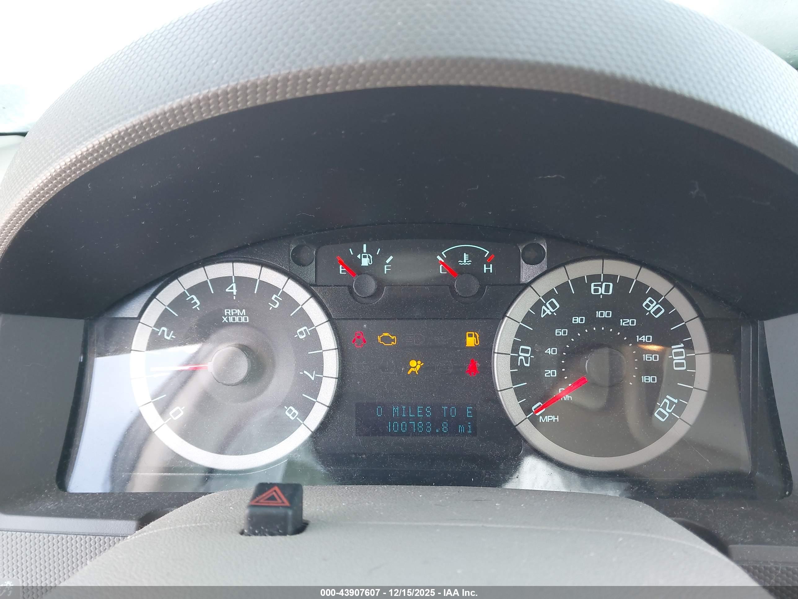 FORD ESCAPE image 7