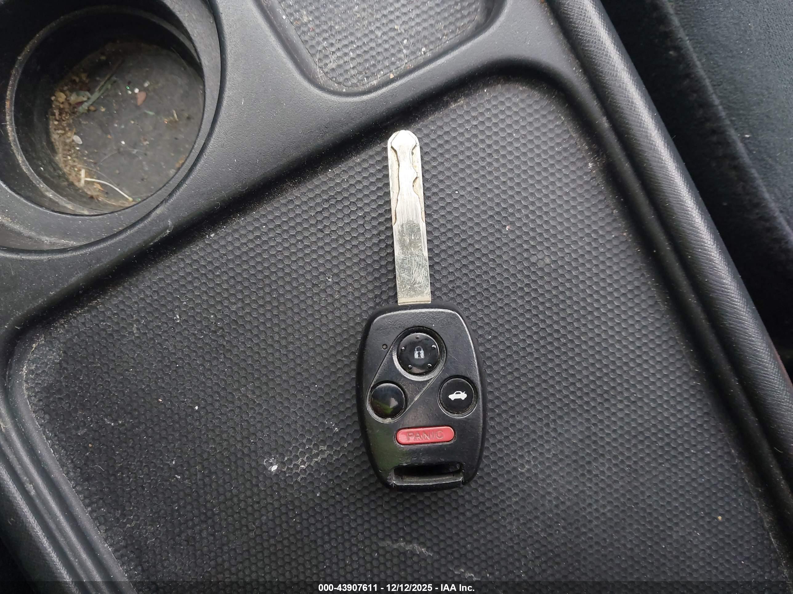 HONDA CR-V image 11