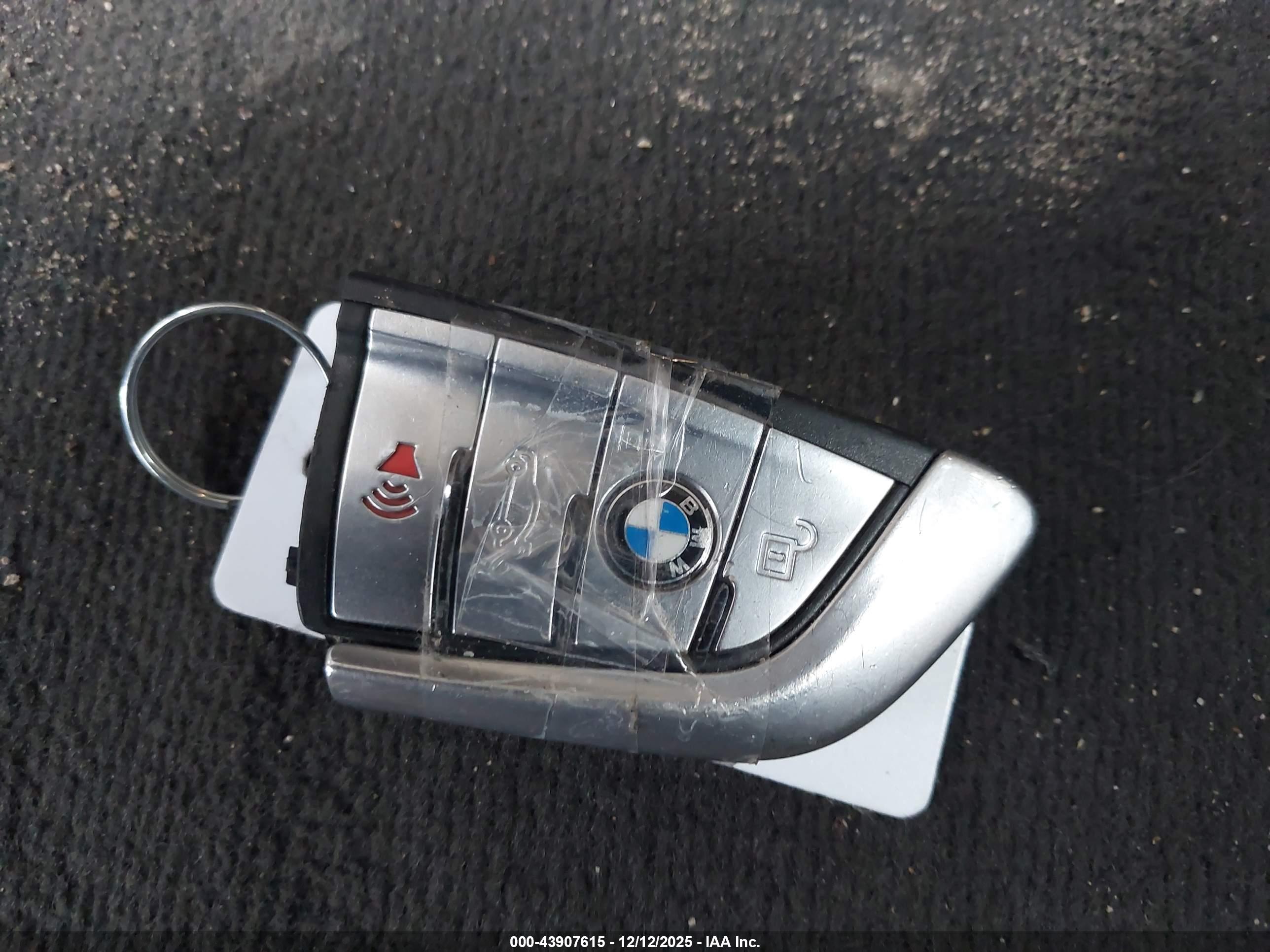 BMW 530I image 11