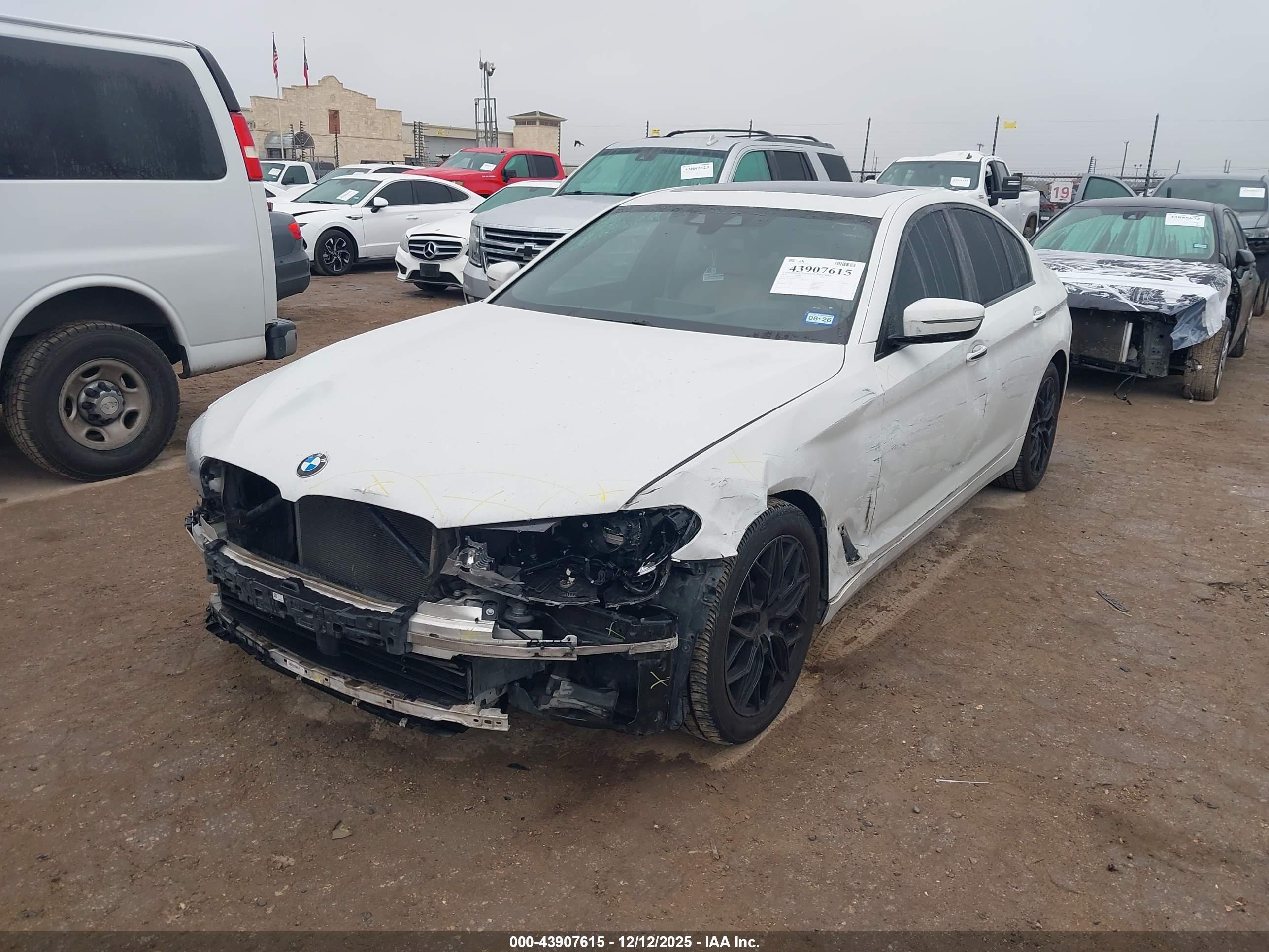 BMW 530I image 2
