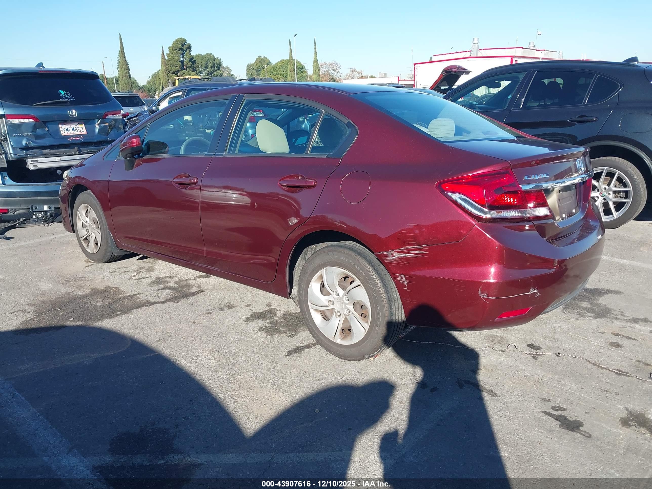 HONDA CIVIC image 3